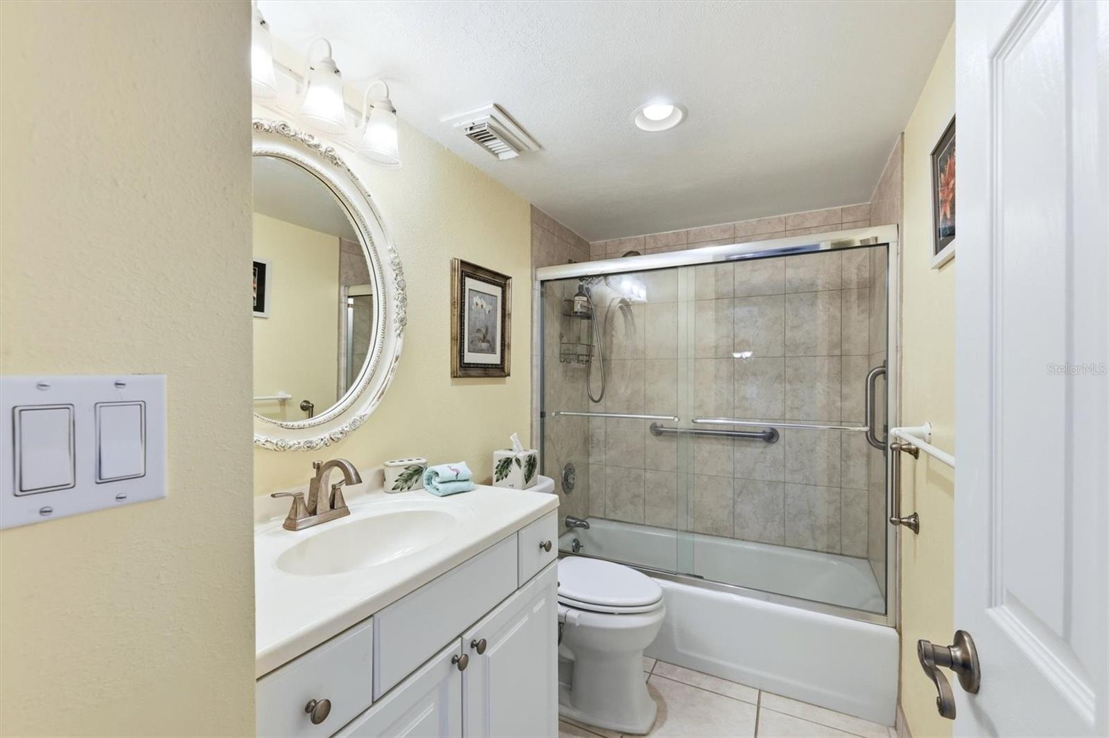 1215 S PORTOFINO DR #406 — photo 19