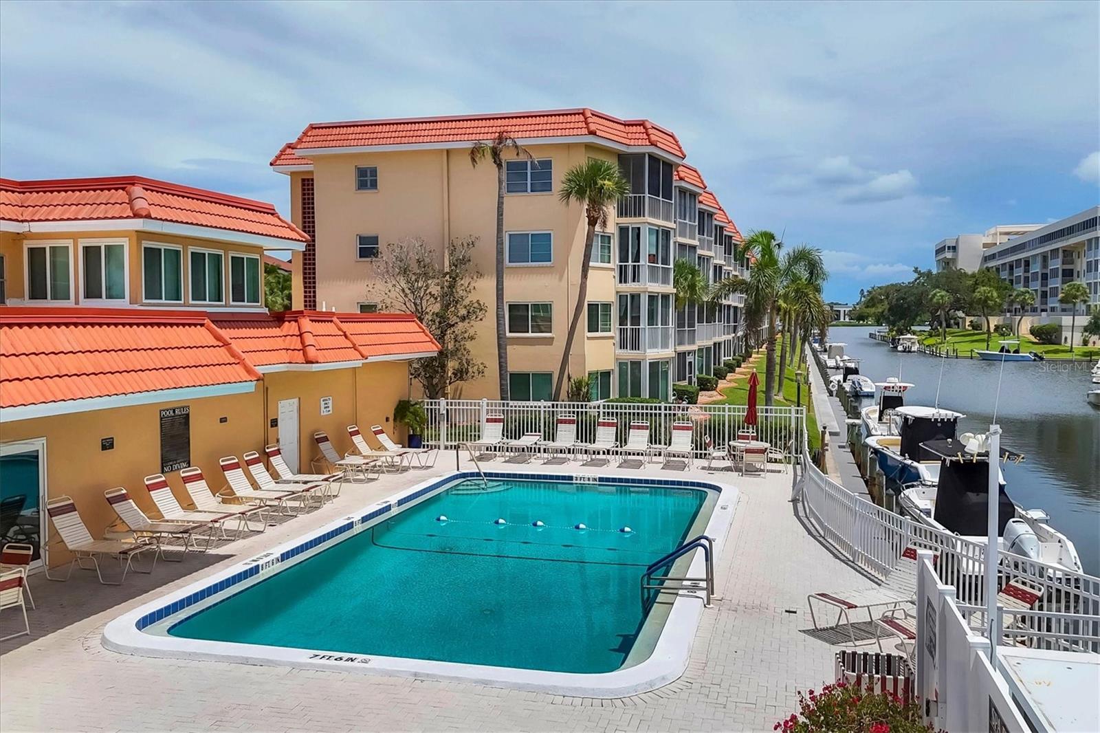 1215 S PORTOFINO DR #406 — photo 42