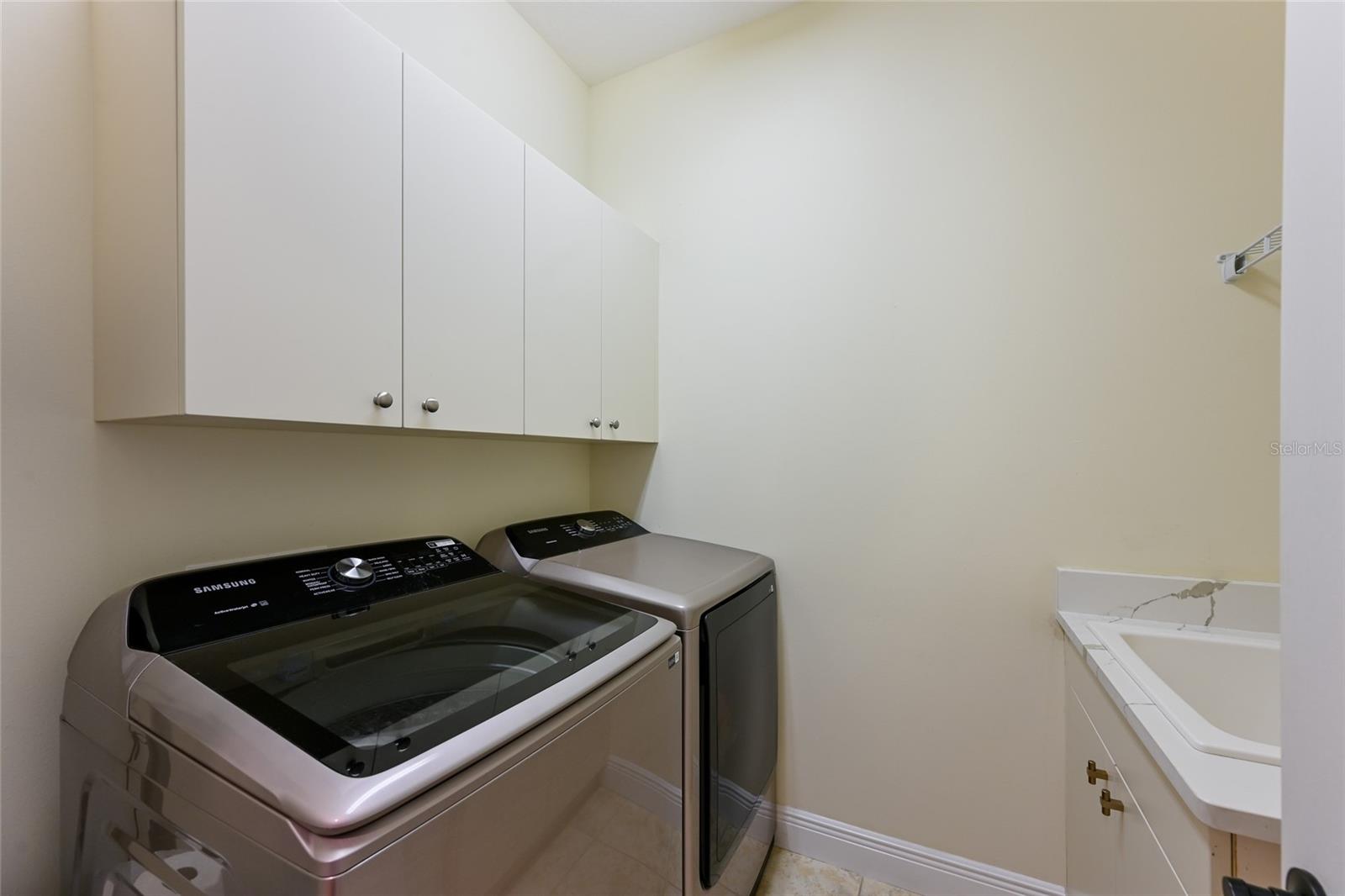 15422 HELMSDALE PL — photo 39