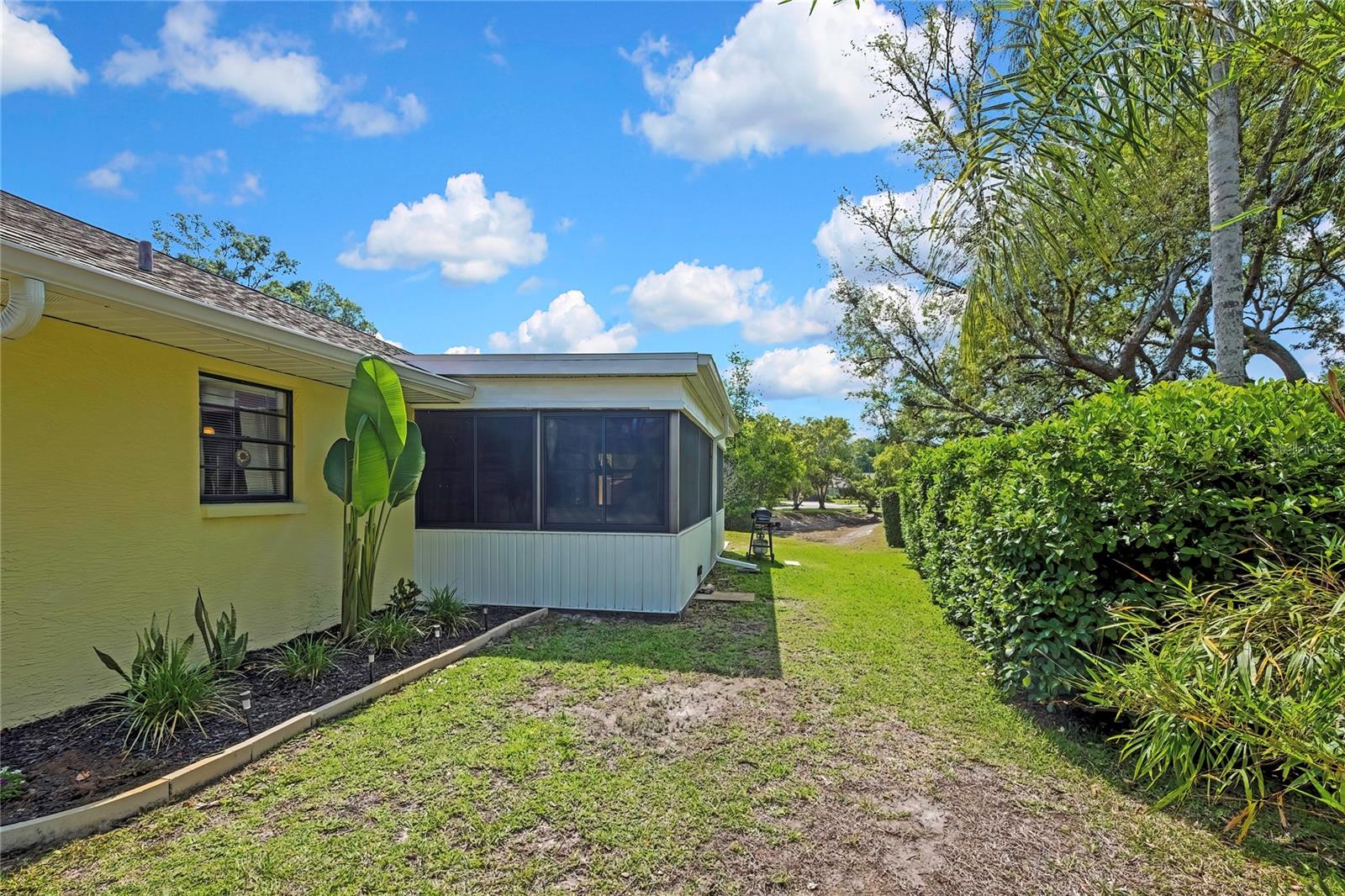 7411 BALTUSROL DR — photo 33