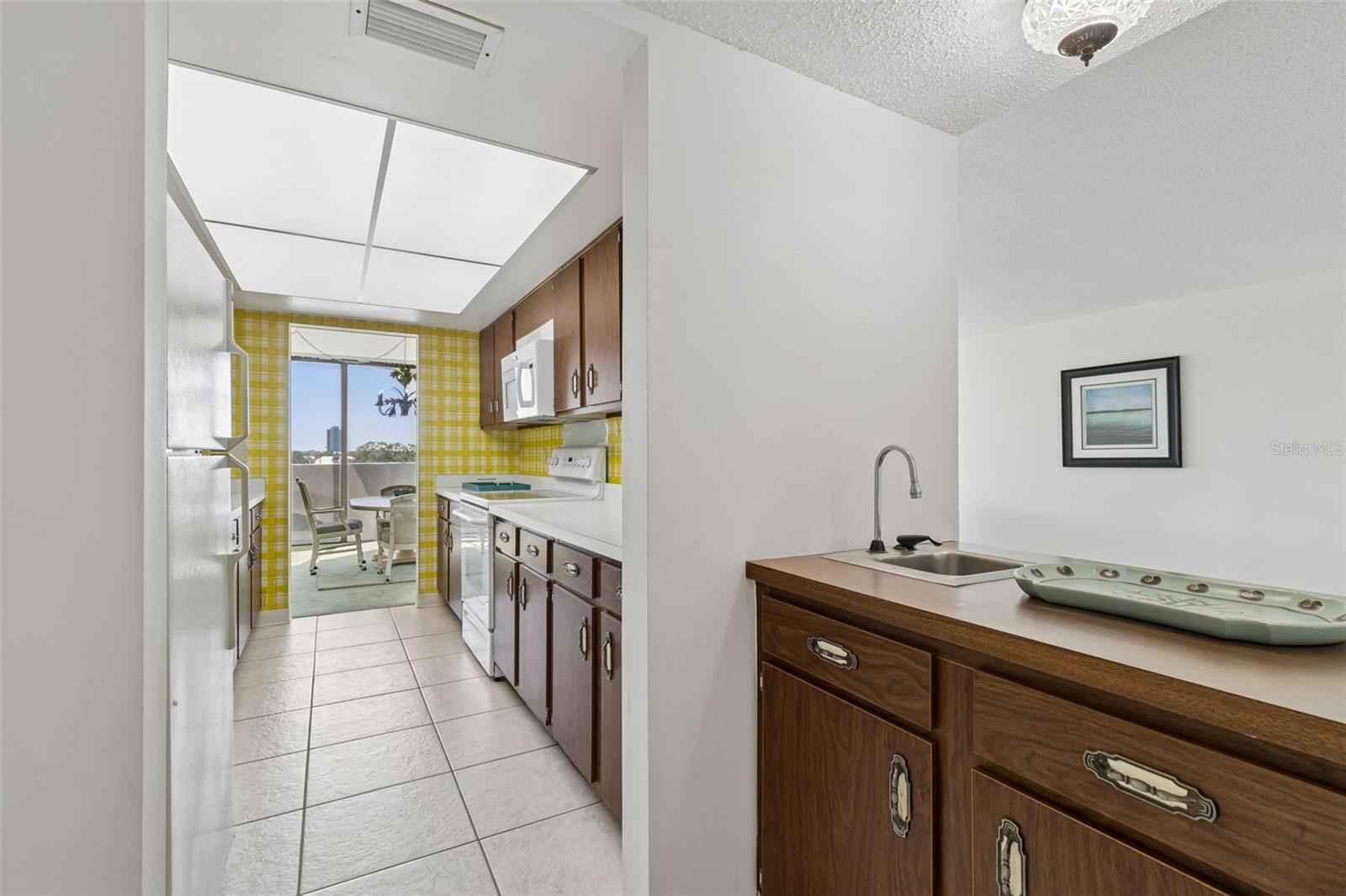 80 ROGERS ST #6C — photo 23