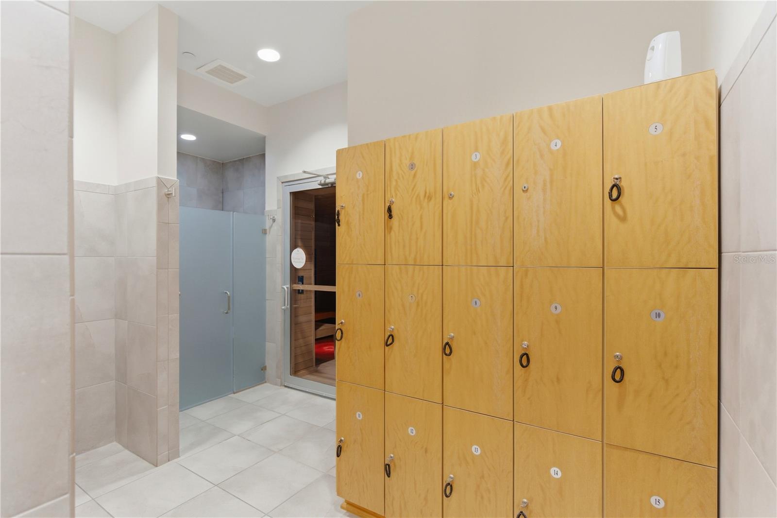 400 BEACH DR NE #2605 — photo 39