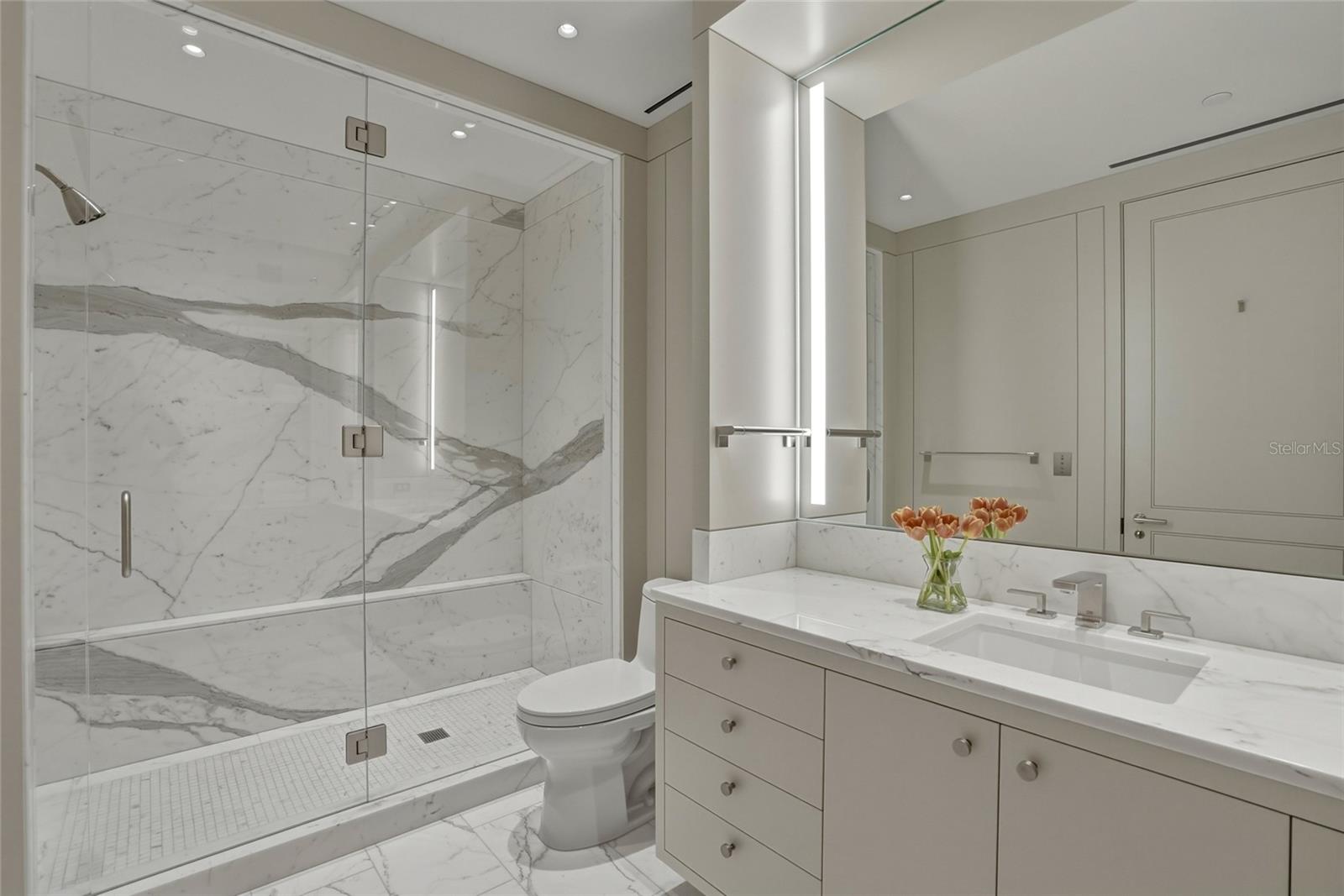 400 BEACH DR NE #2605 — photo 31