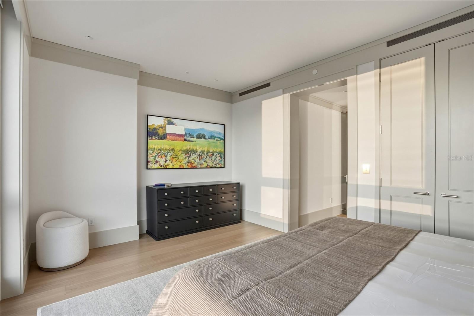 400 BEACH DR NE #2605 — photo 32