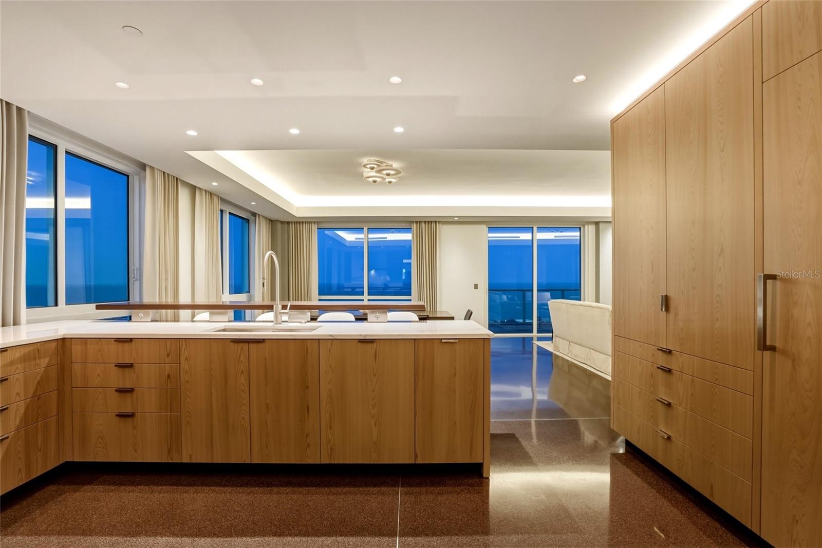 400 BEACH DR NE #2605 — photo 13