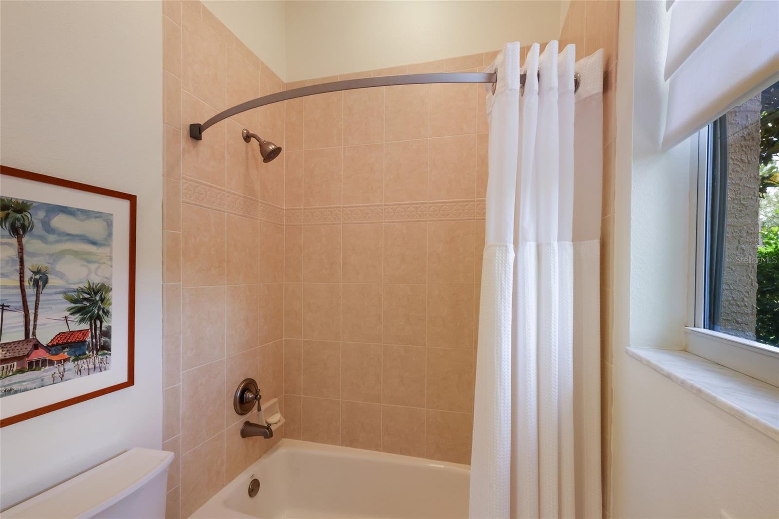 7207 ASHLAND GLN — photo 45