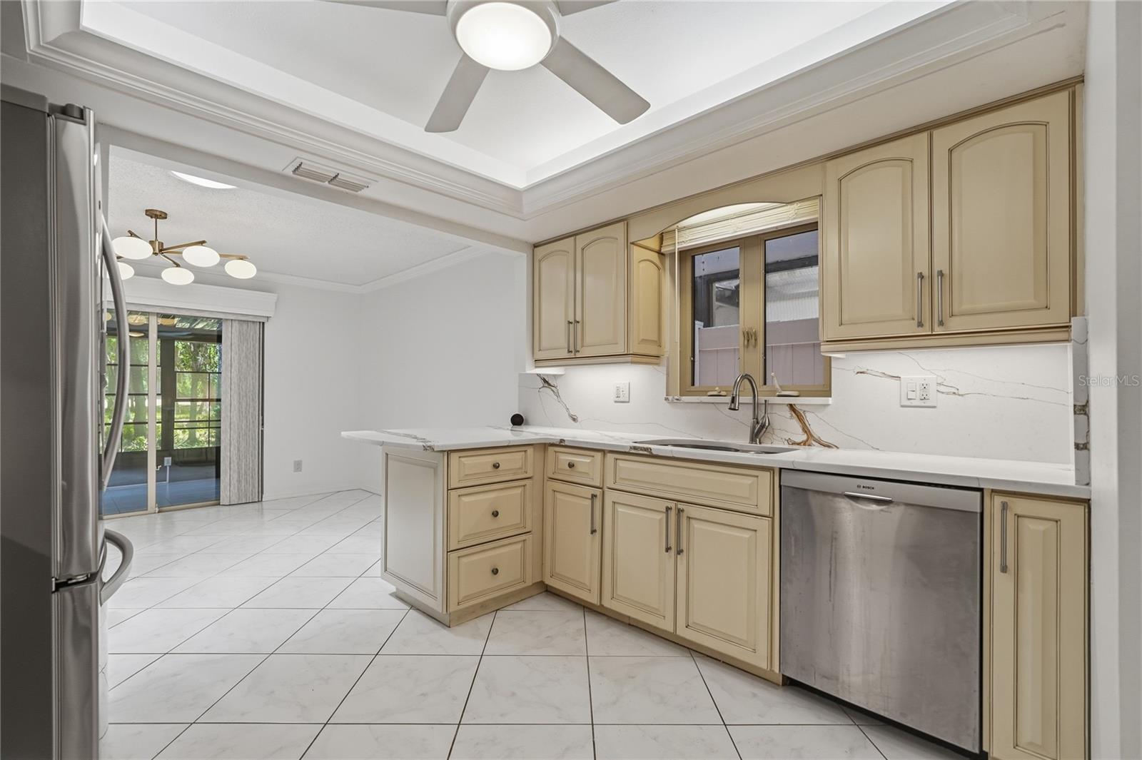 3071 BOLT DR — photo 15