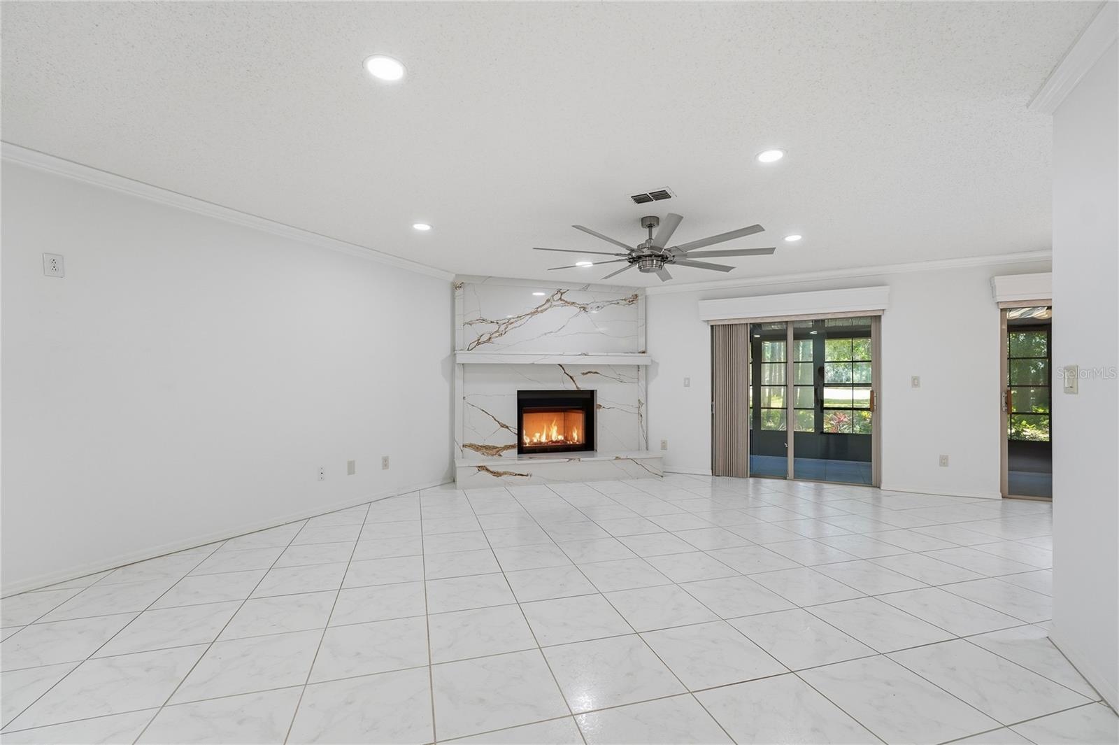 3071 BOLT DR — photo 9