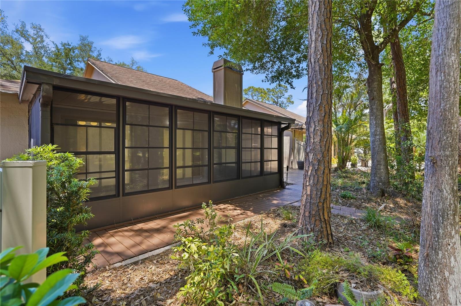3071 BOLT DR — photo 42