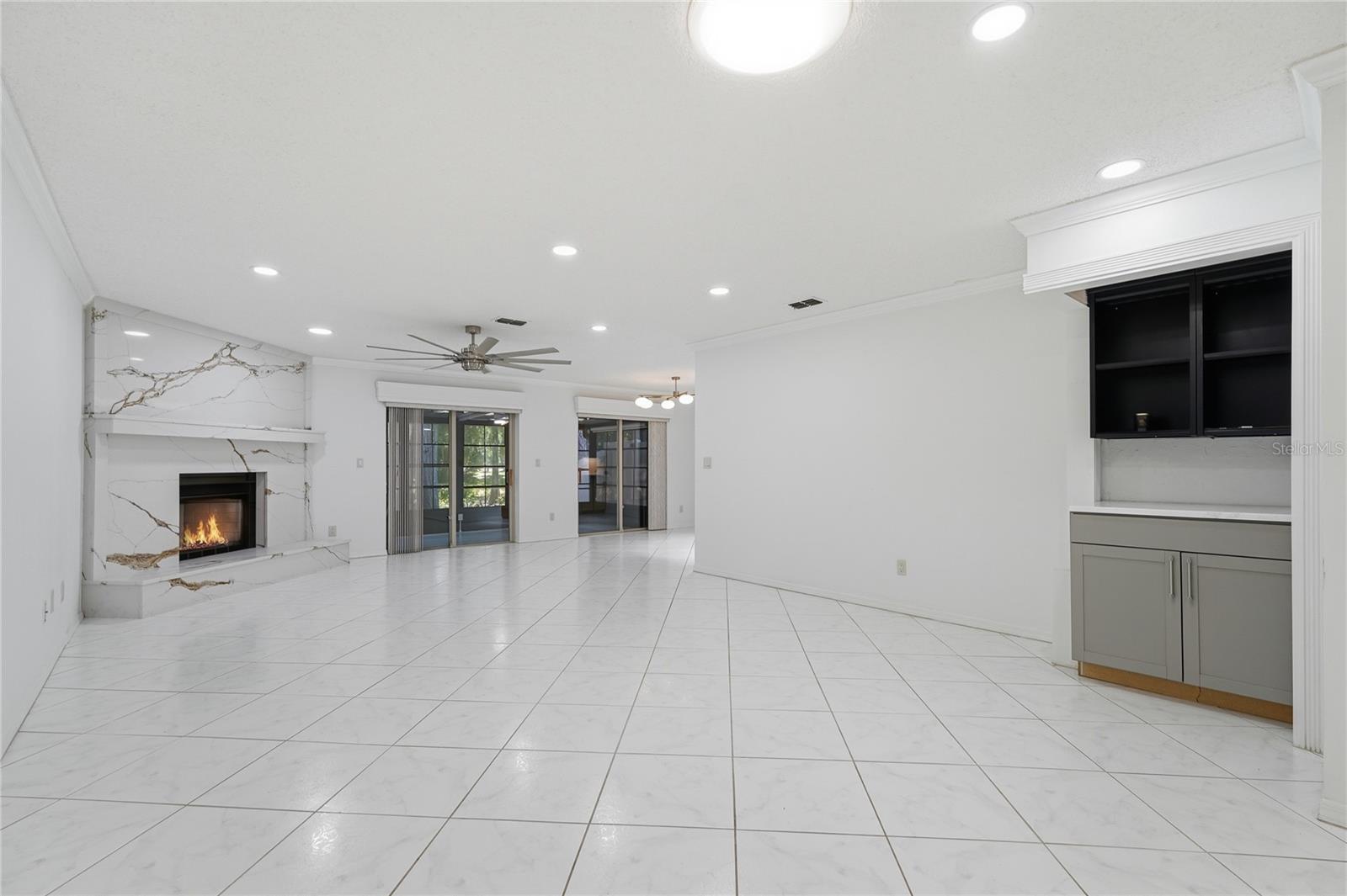 3071 BOLT DR — photo 8