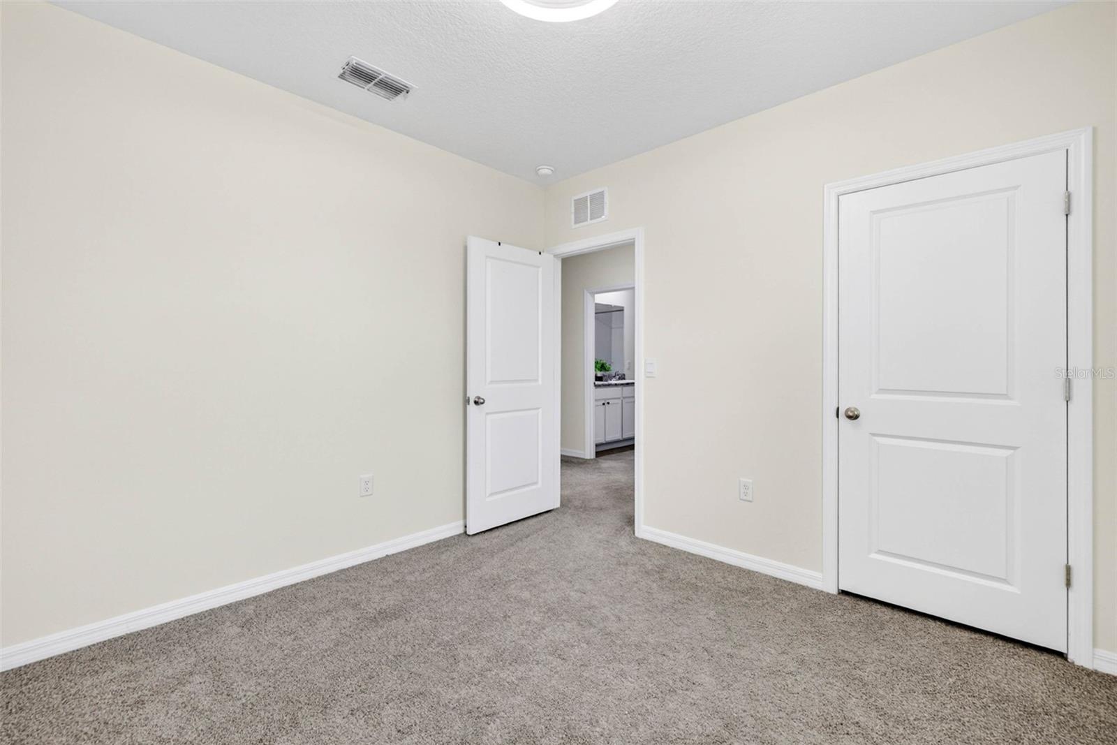 35686 SUNFLOWER HILL DR — photo 35