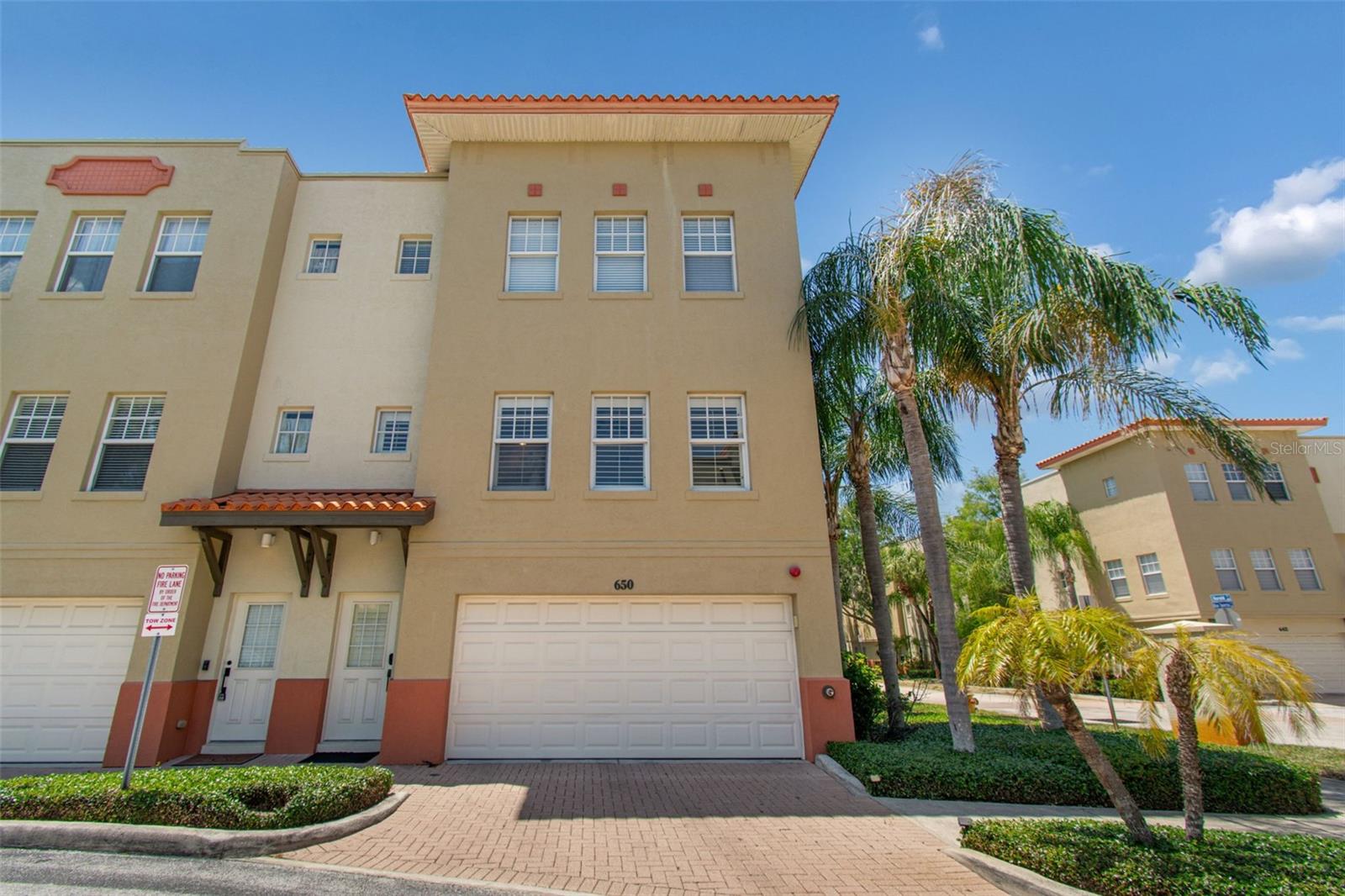 650 SIREN WIND LN — photo 2