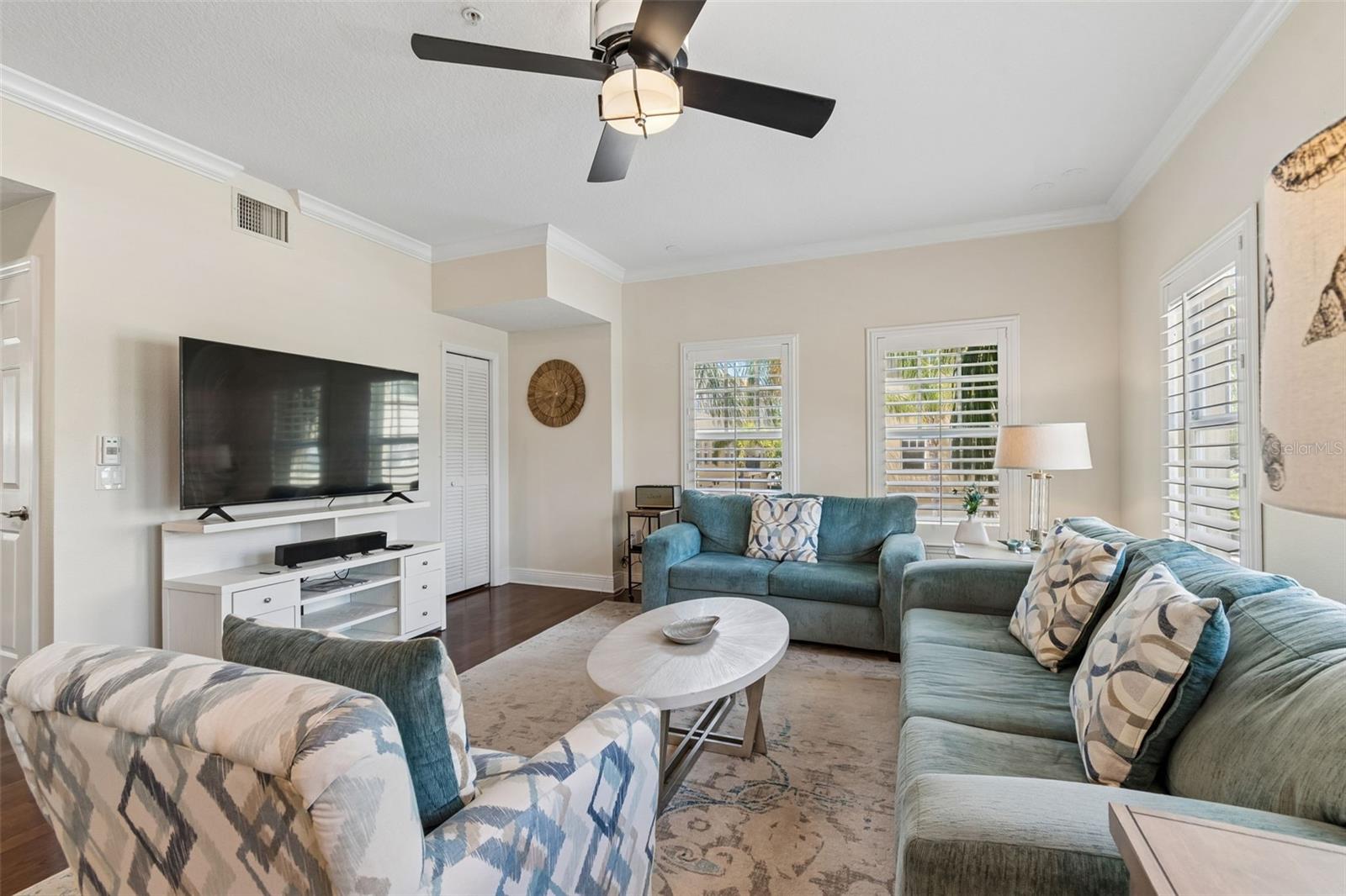 650 SIREN WIND LN — photo 27