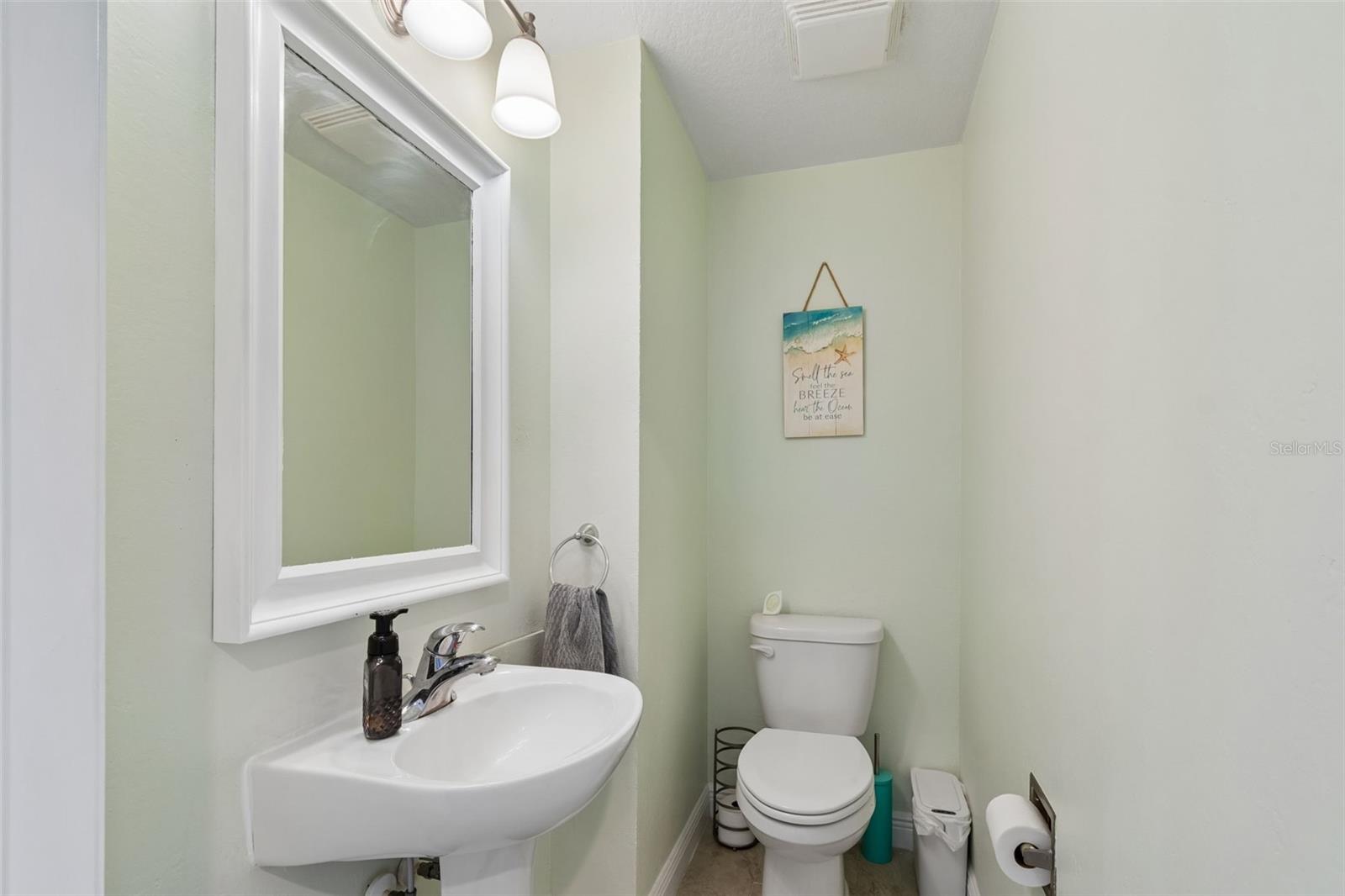 650 SIREN WIND LN — photo 25