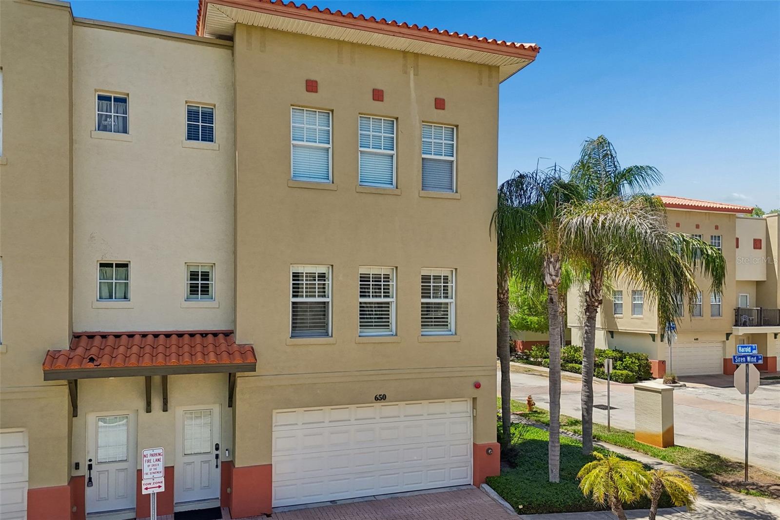 650 SIREN WIND LN — photo 62
