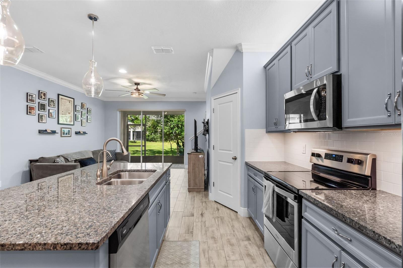 14221 PONDHAWK LN — photo 12