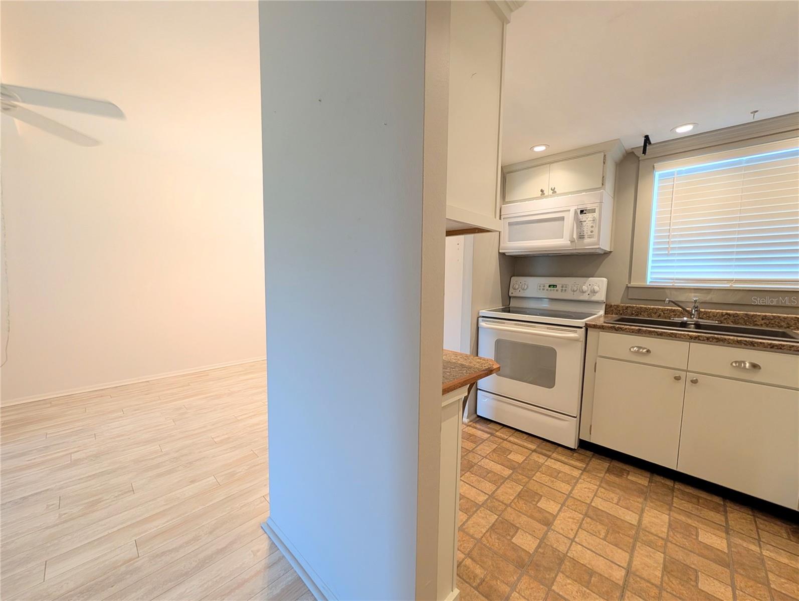 2319 CANAL DR #F26 — photo 15