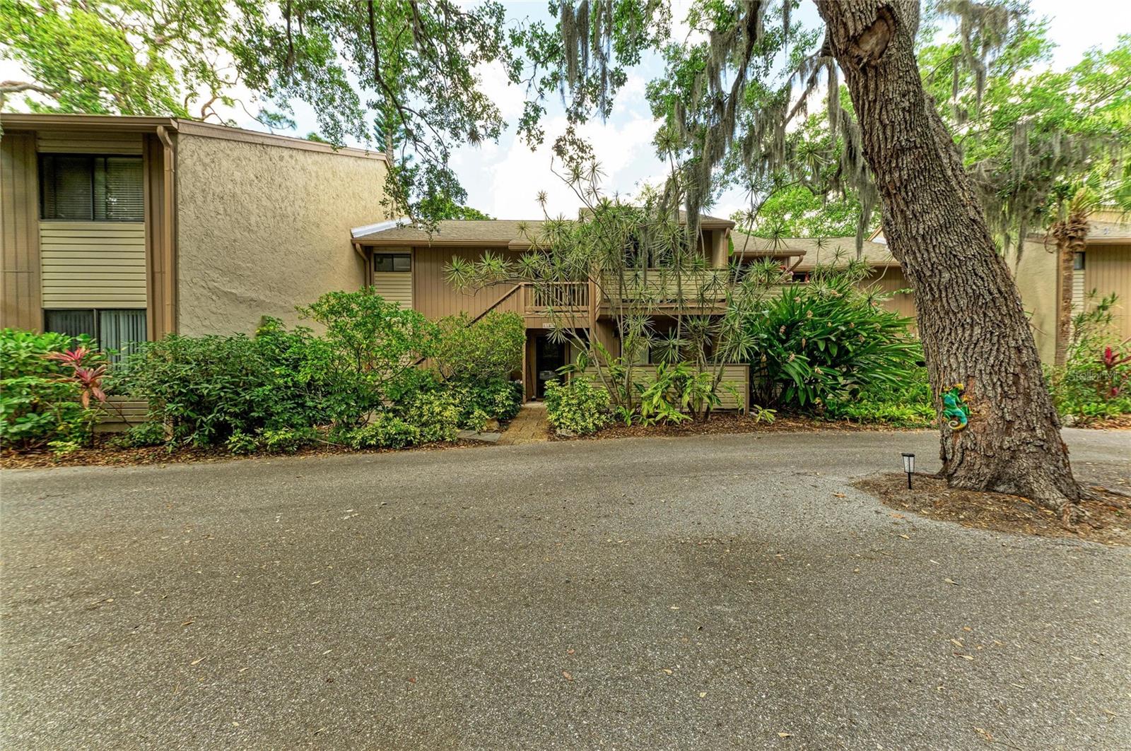 1709 CLOWER CREEK DR #205 — photo 2