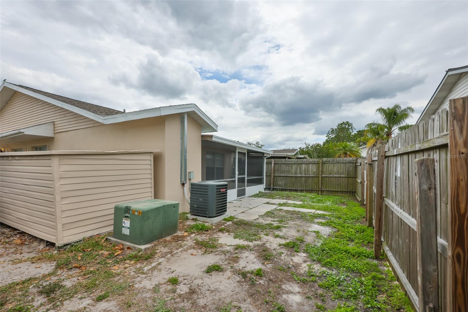 1720 OAK BRANCH CT — photo 28