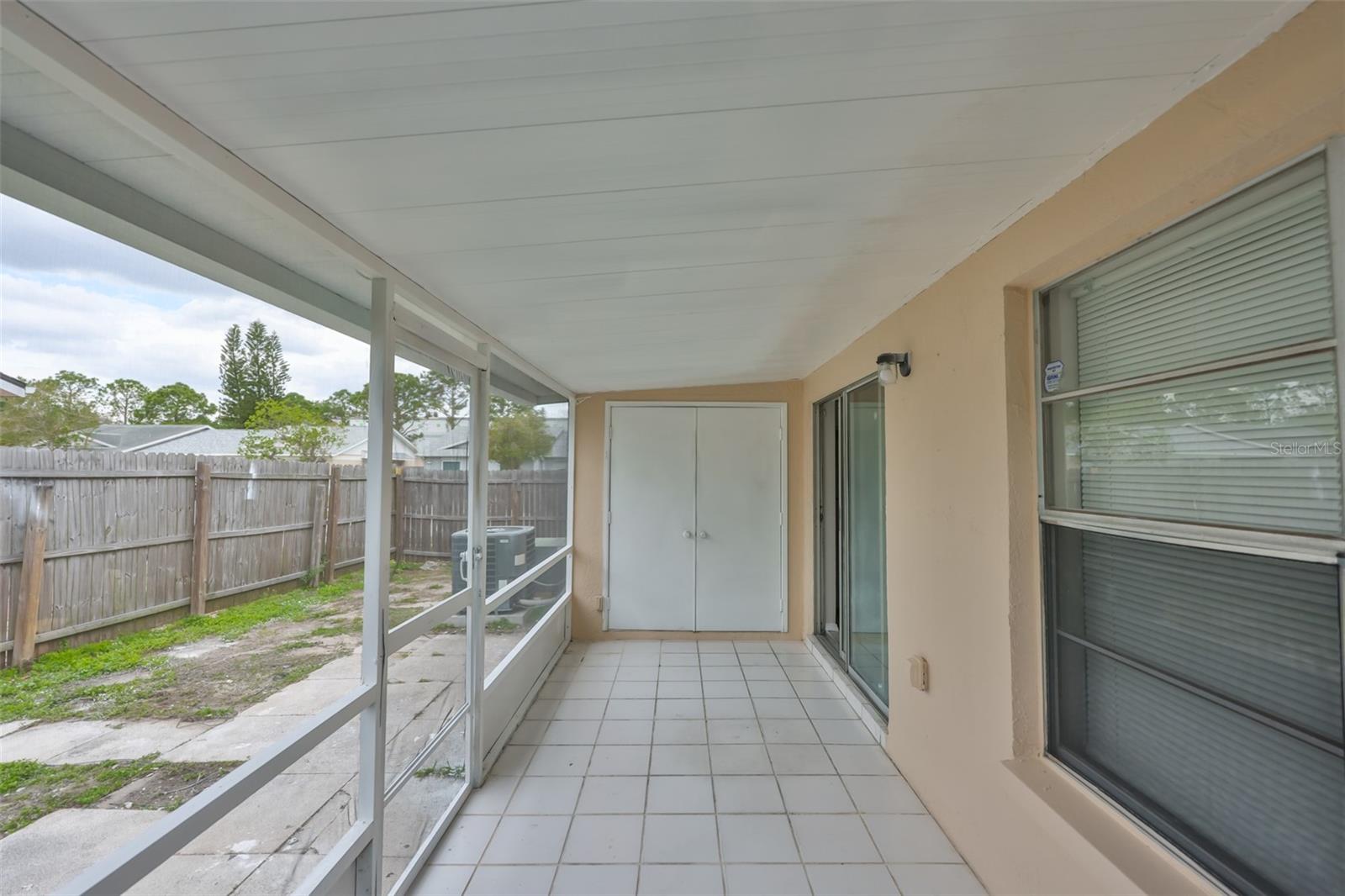 1720 OAK BRANCH CT — photo 26