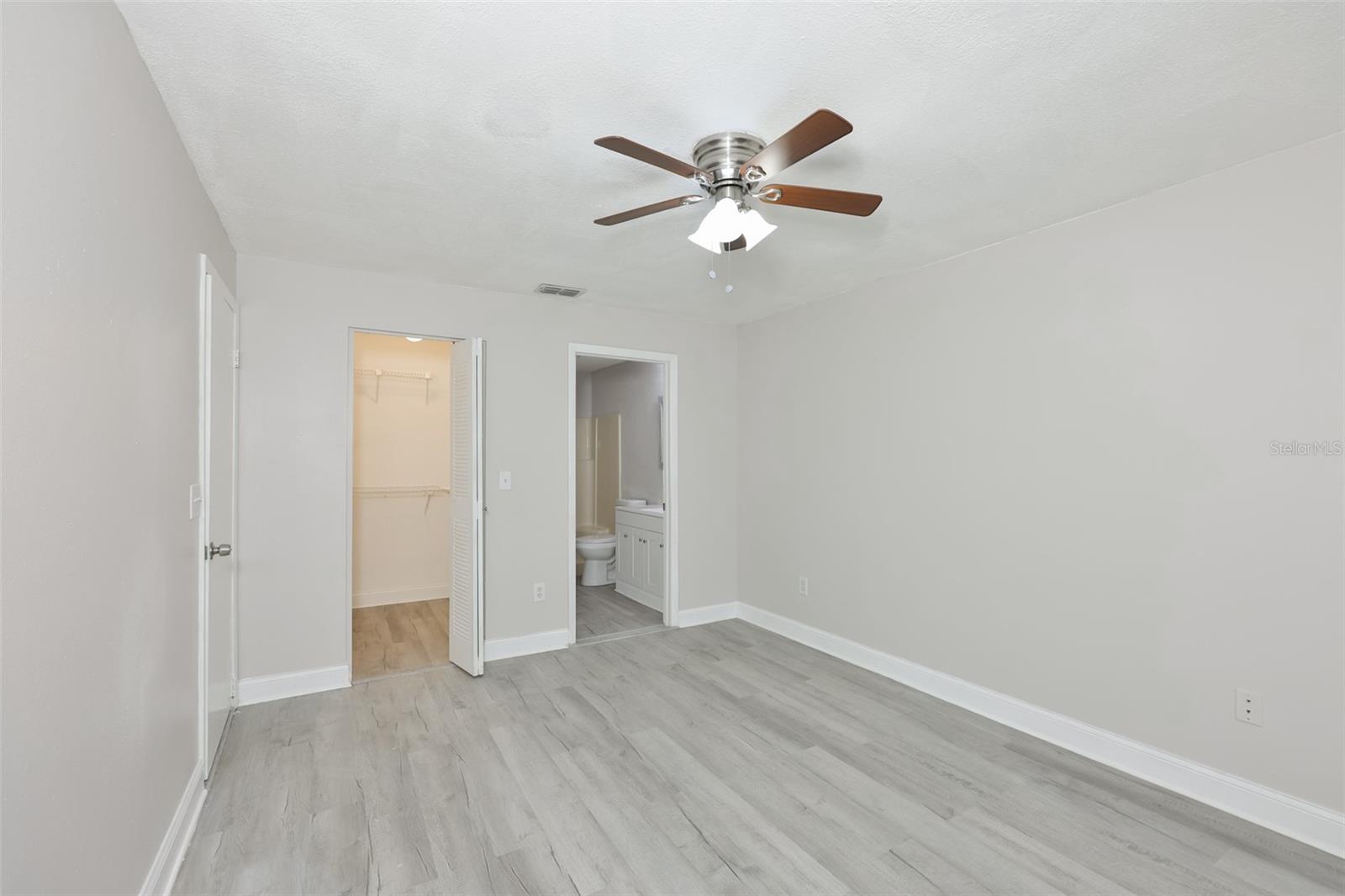 1720 OAK BRANCH CT — photo 15