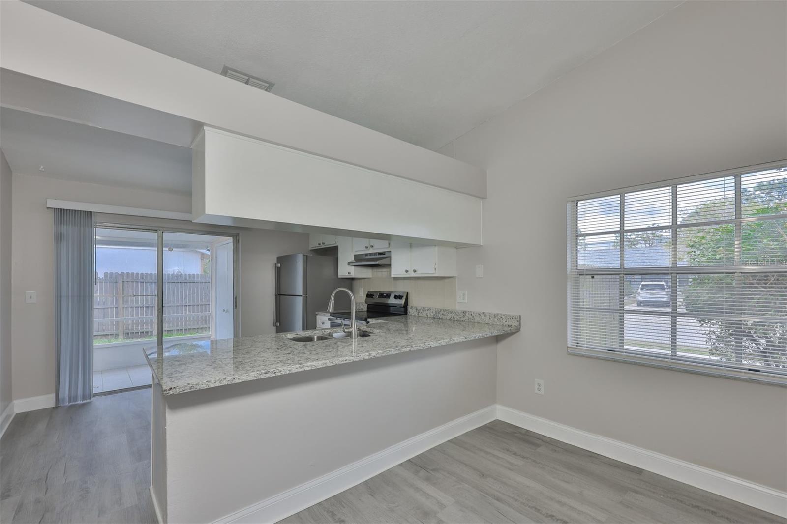 1720 OAK BRANCH CT — photo 6
