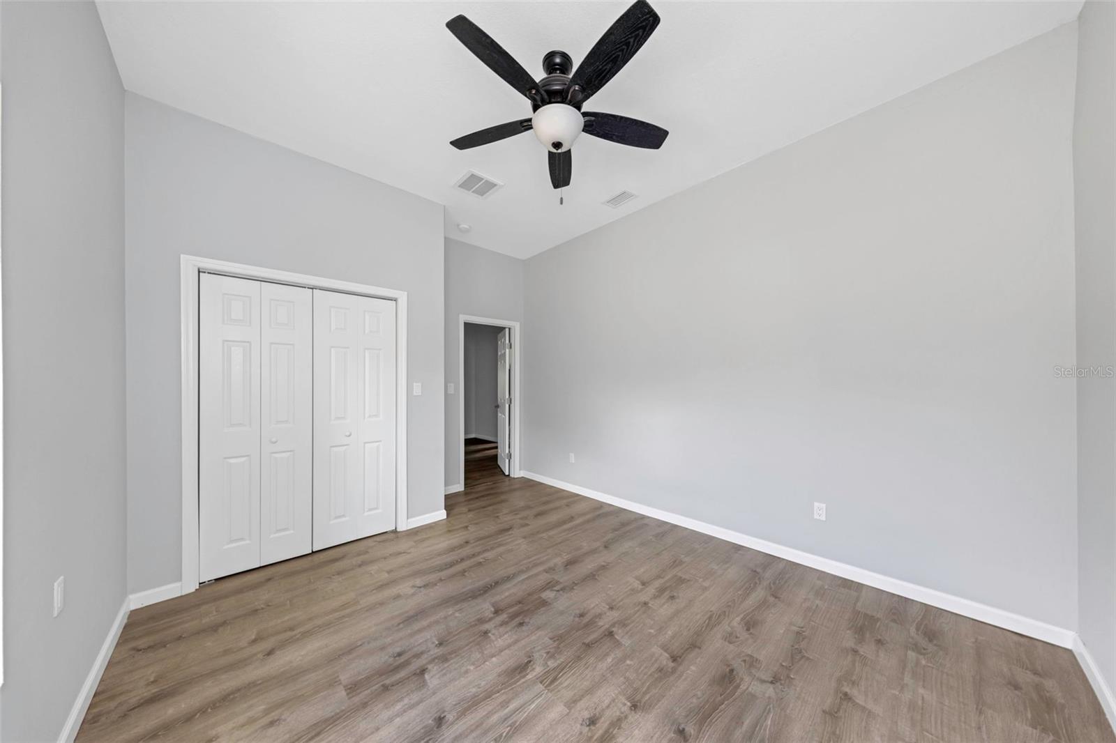 9224 ELZA ST — photo 19