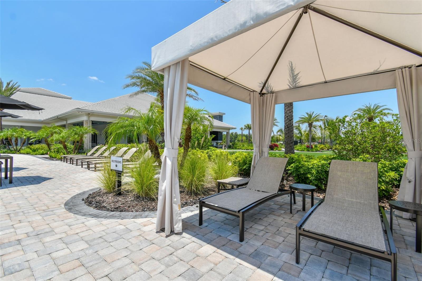 4795 FRECCIA LOOP — photo 89