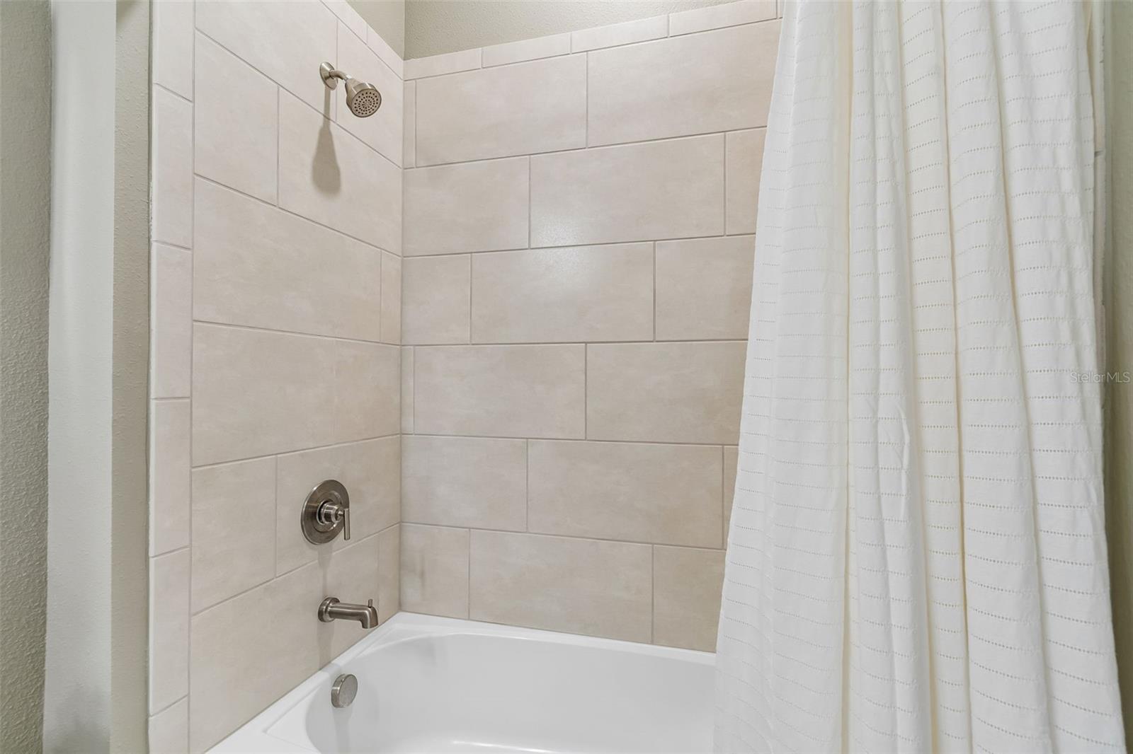 4795 FRECCIA LOOP — photo 40