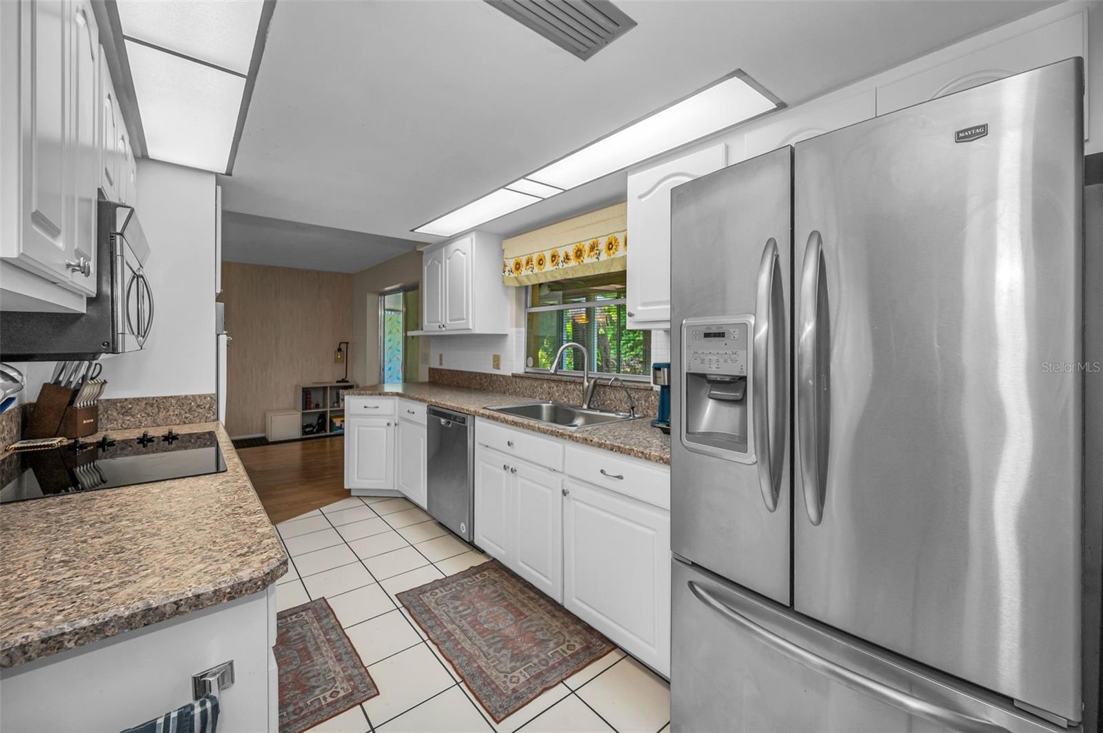 1368 WILLIAMS DR — photo 16