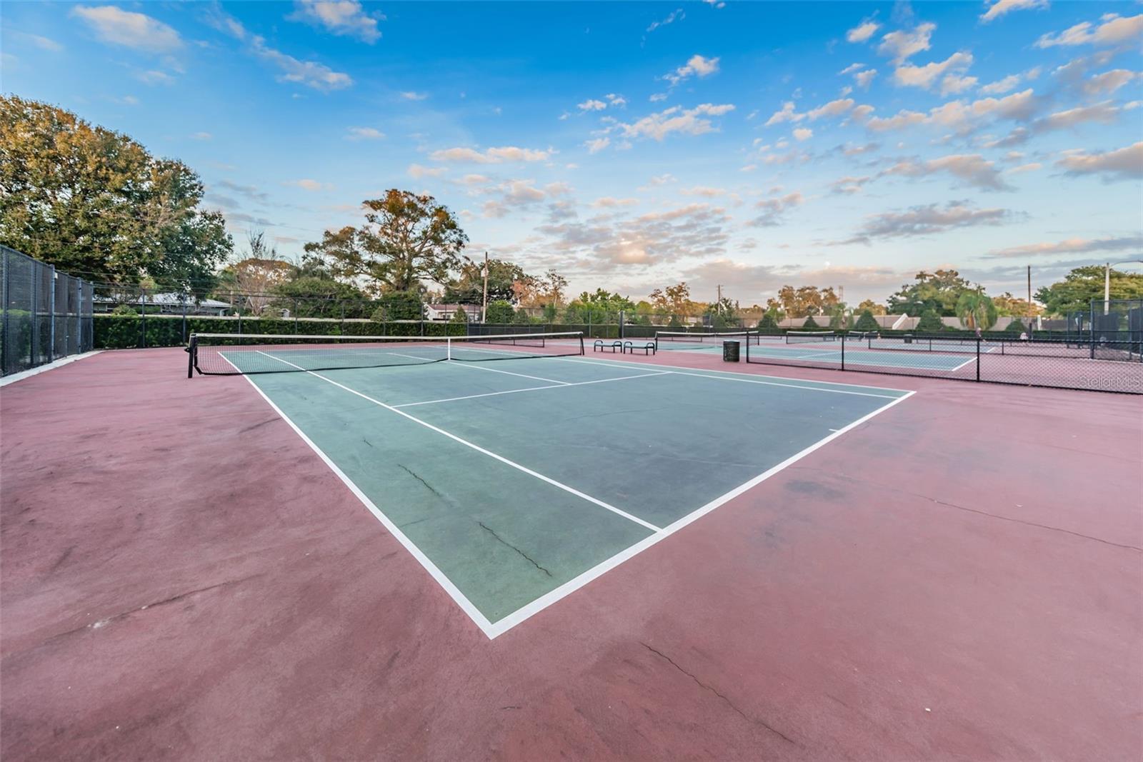 1368 WILLIAMS DR — photo 43