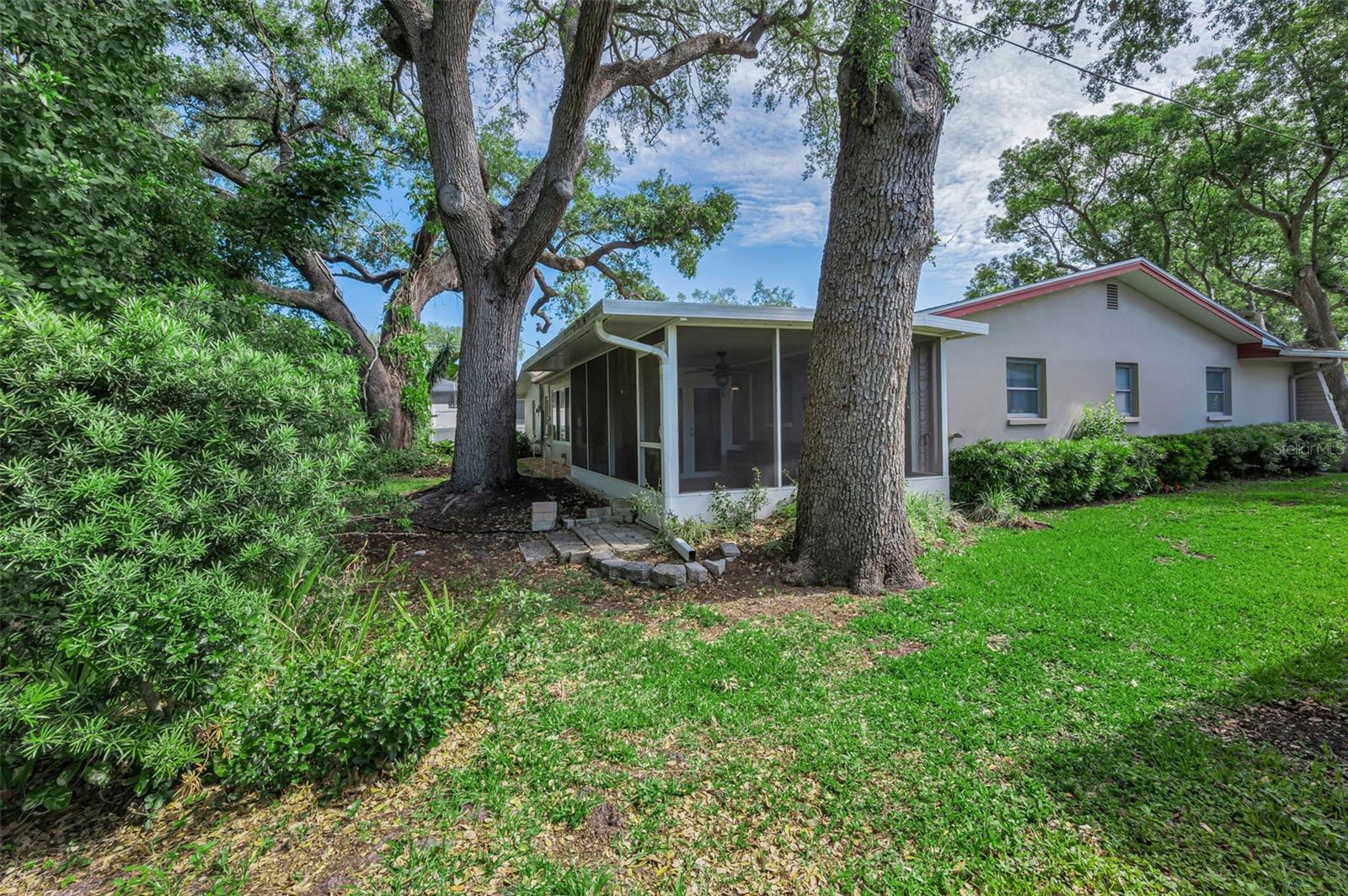1368 WILLIAMS DR — photo 48