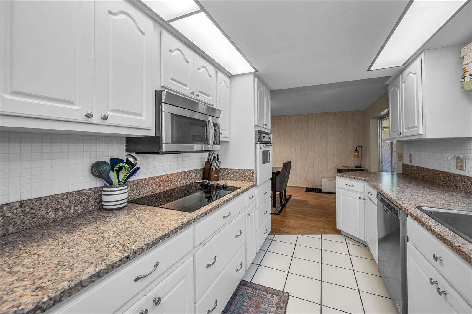 1368 WILLIAMS DR — photo 14