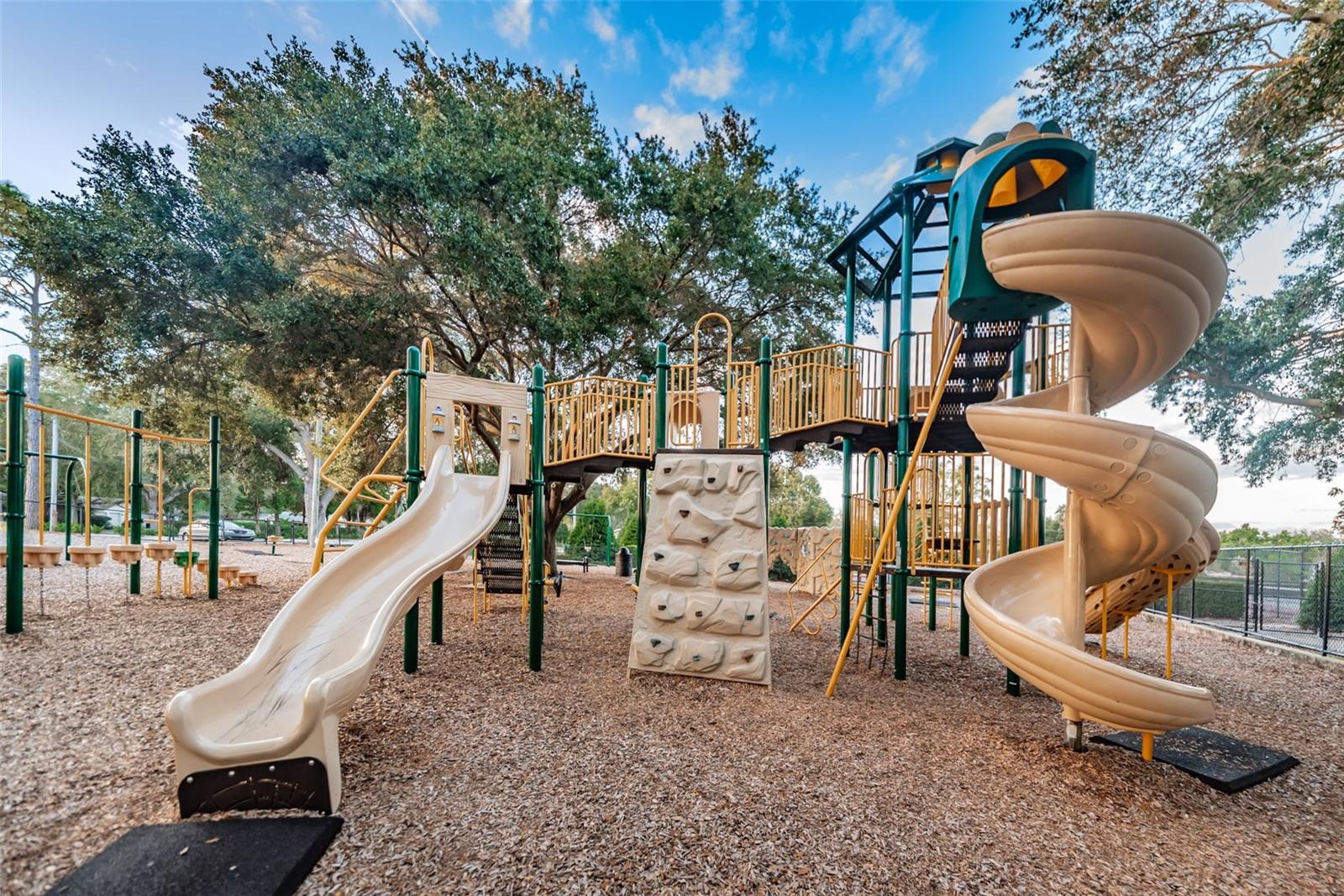 1368 WILLIAMS DR — photo 42