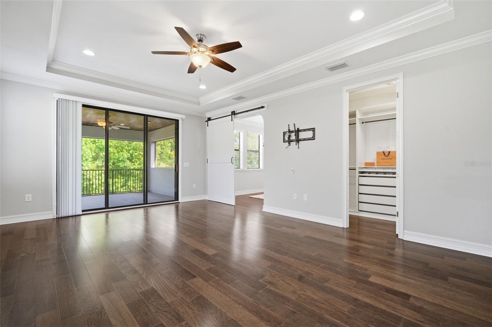 4335 ORTONA LN — photo 48