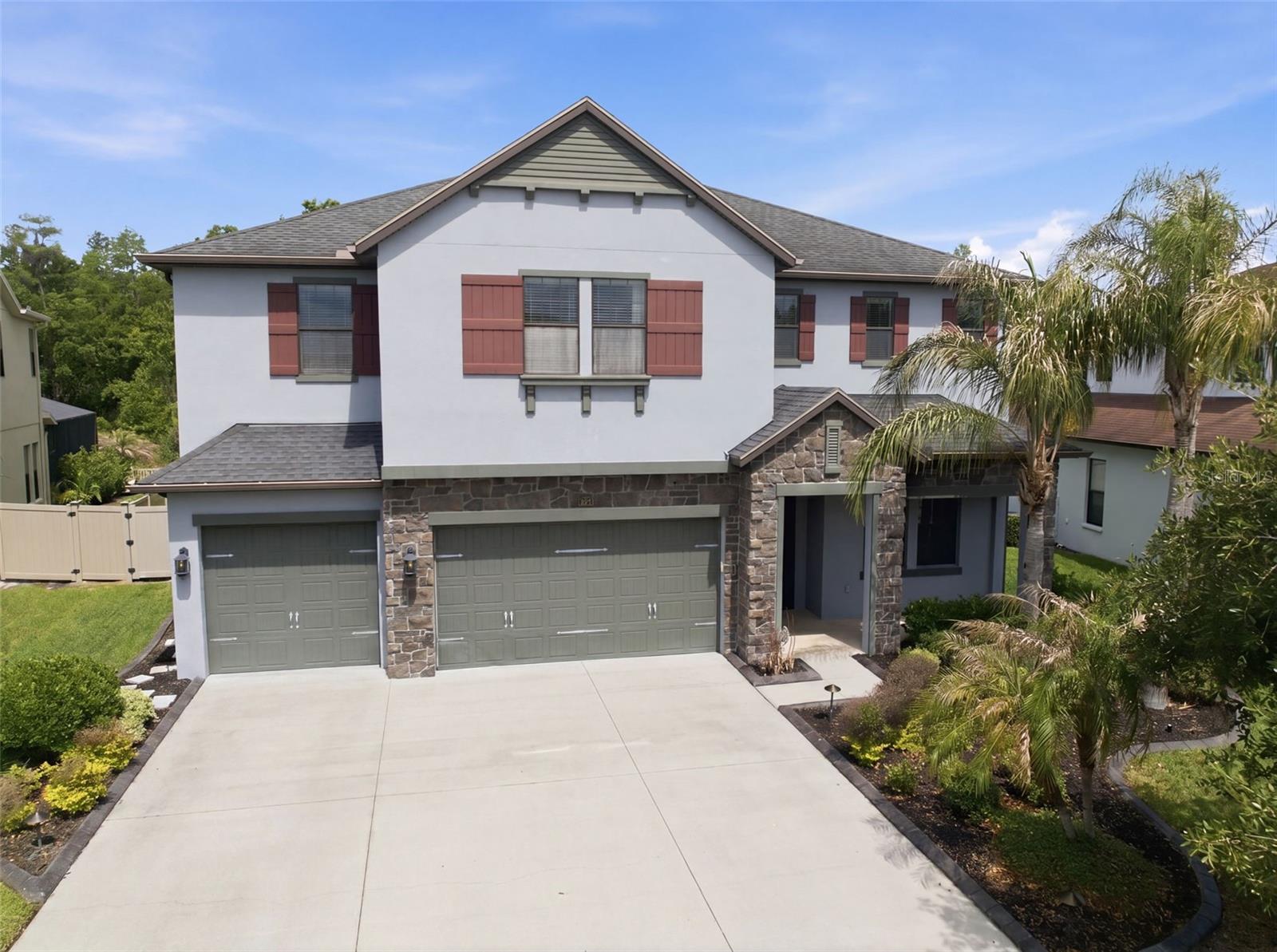 4335 ORTONA LN — photo 2
