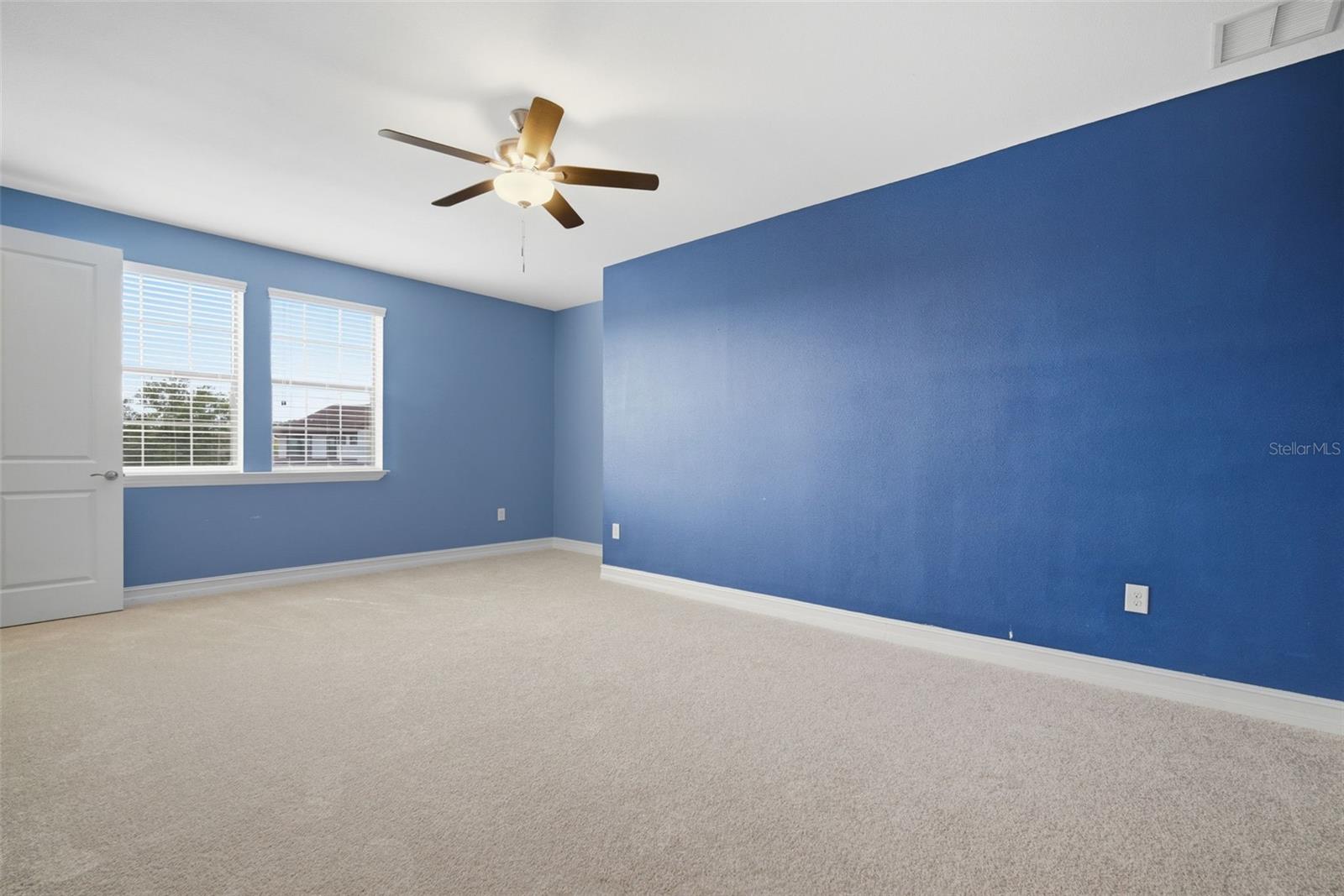 4335 ORTONA LN — photo 65
