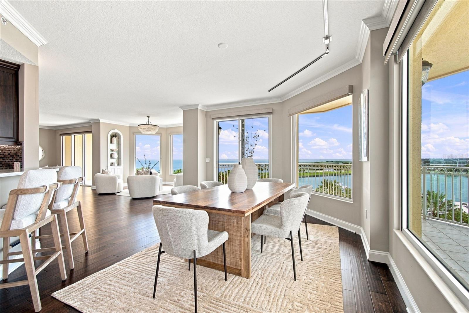555 5TH AVE NE #711 — photo 30