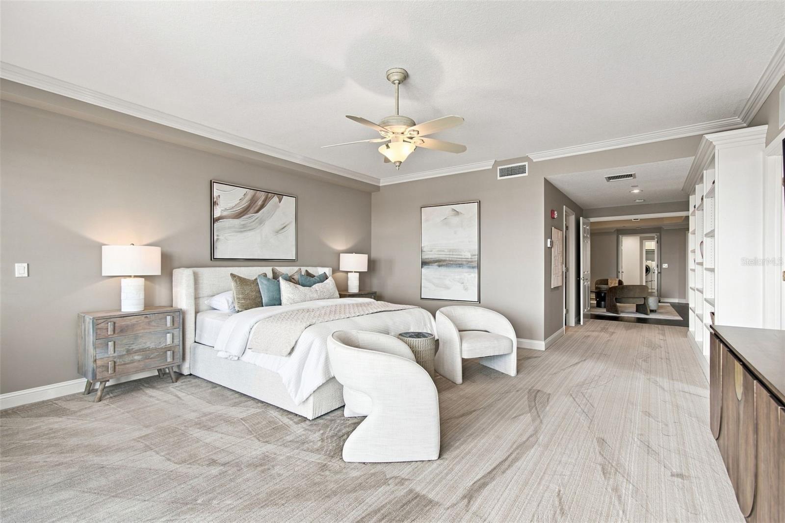 555 5TH AVE NE #711 — photo 44