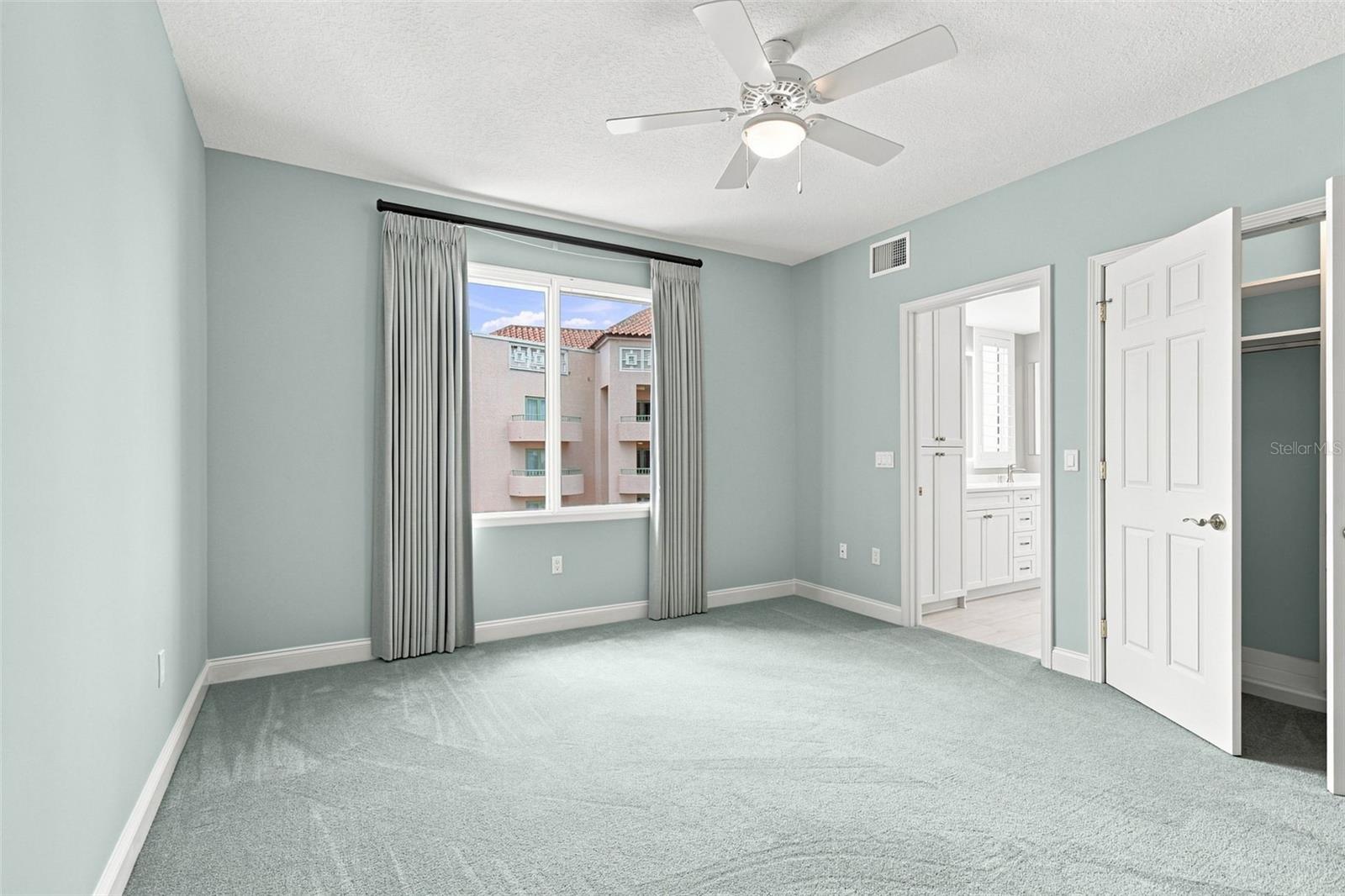 555 5TH AVE NE #711 — photo 62
