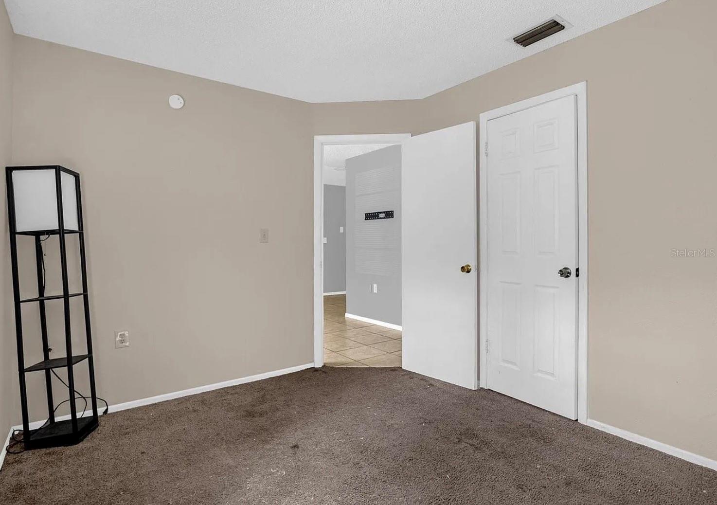15115 OMAHA ST — photo 9
