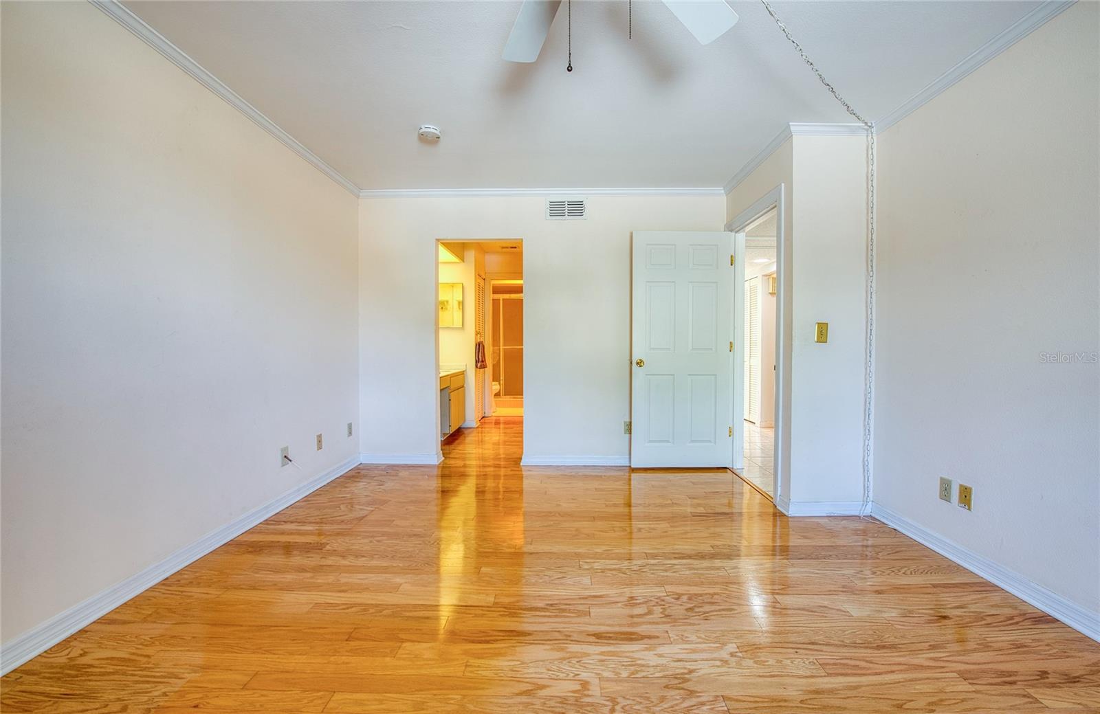 6305 PELICAN CREEK XING #D — photo 43