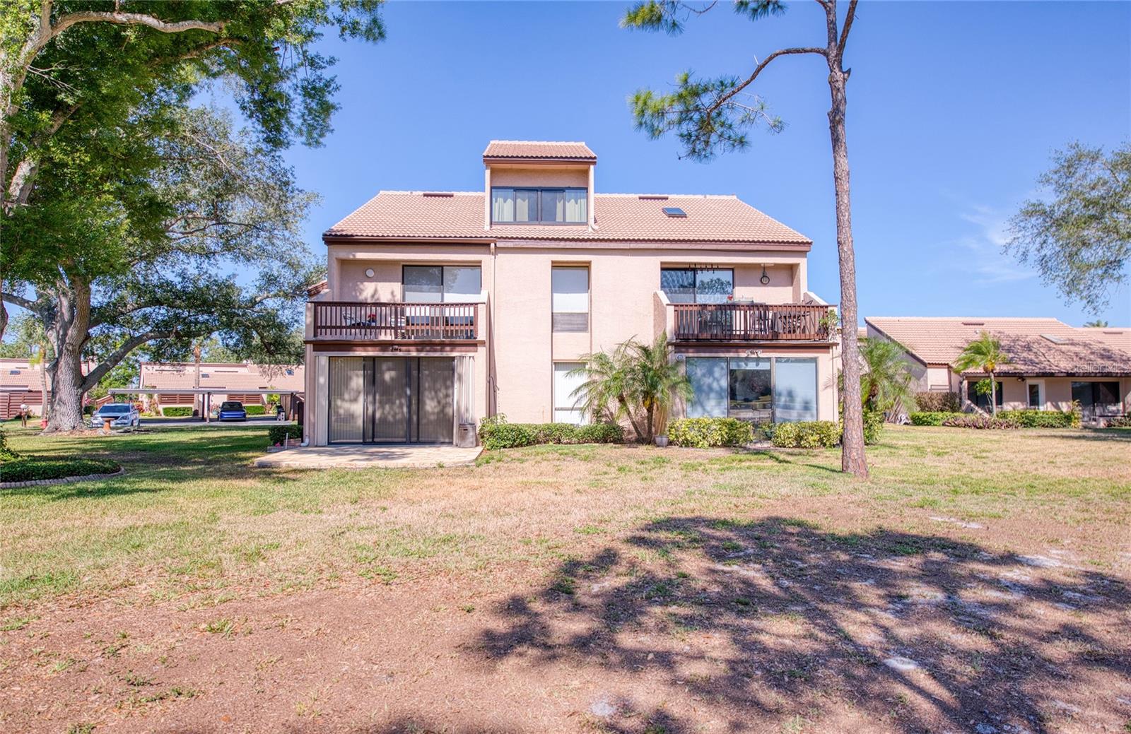 6305 PELICAN CREEK XING #D — photo 56