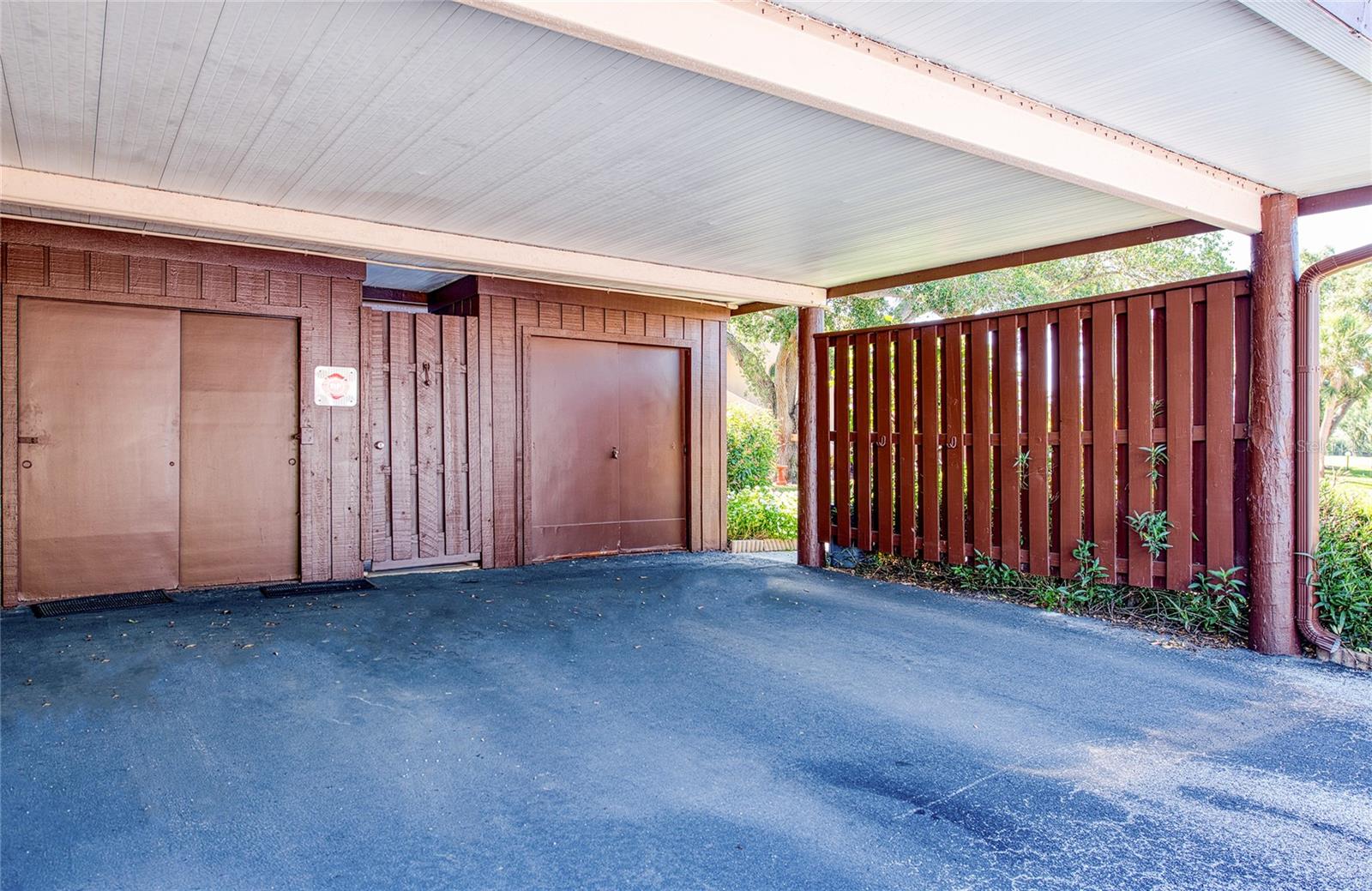 6305 PELICAN CREEK XING #D — photo 26