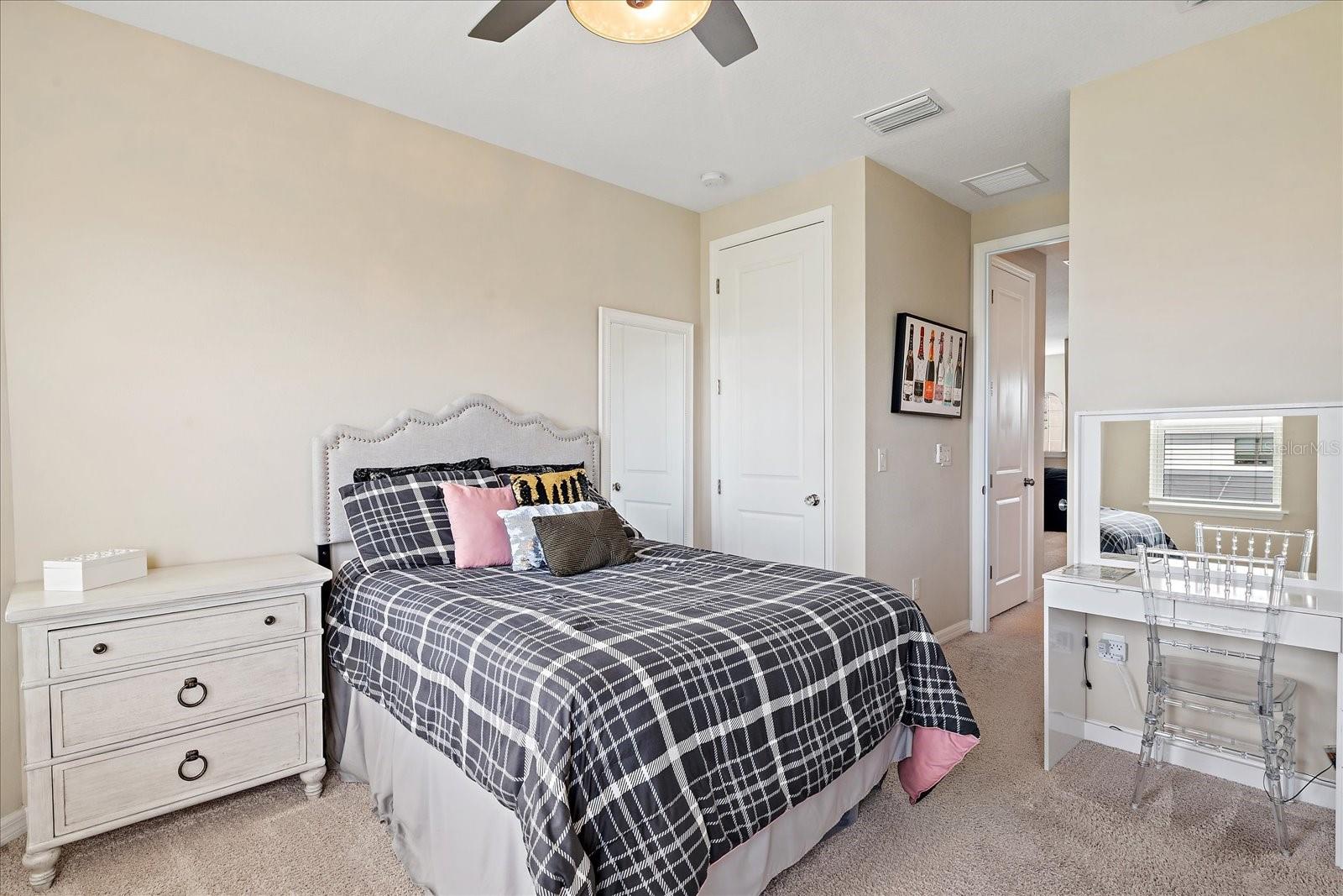 9085 LUNA LN — photo 29