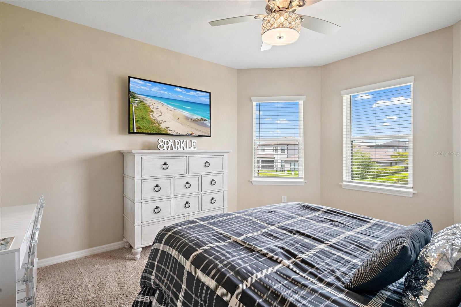 9085 LUNA LN — photo 28