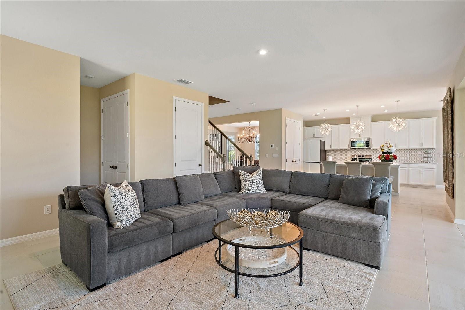 9085 LUNA LN — photo 8