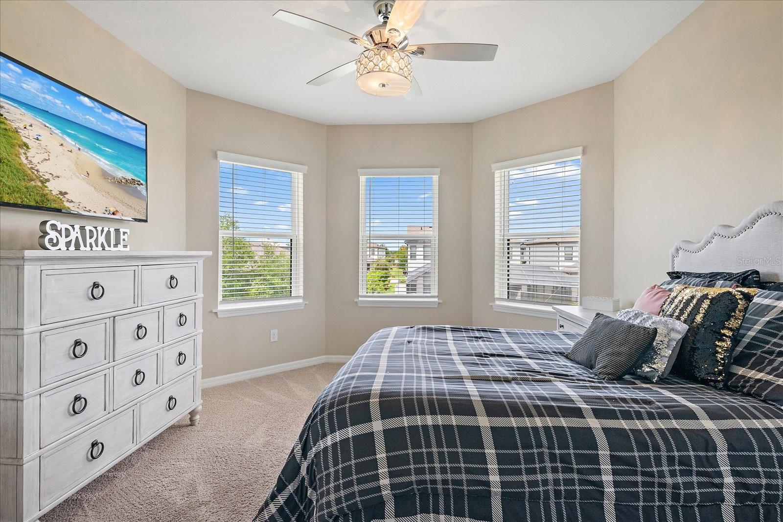 9085 LUNA LN — photo 27