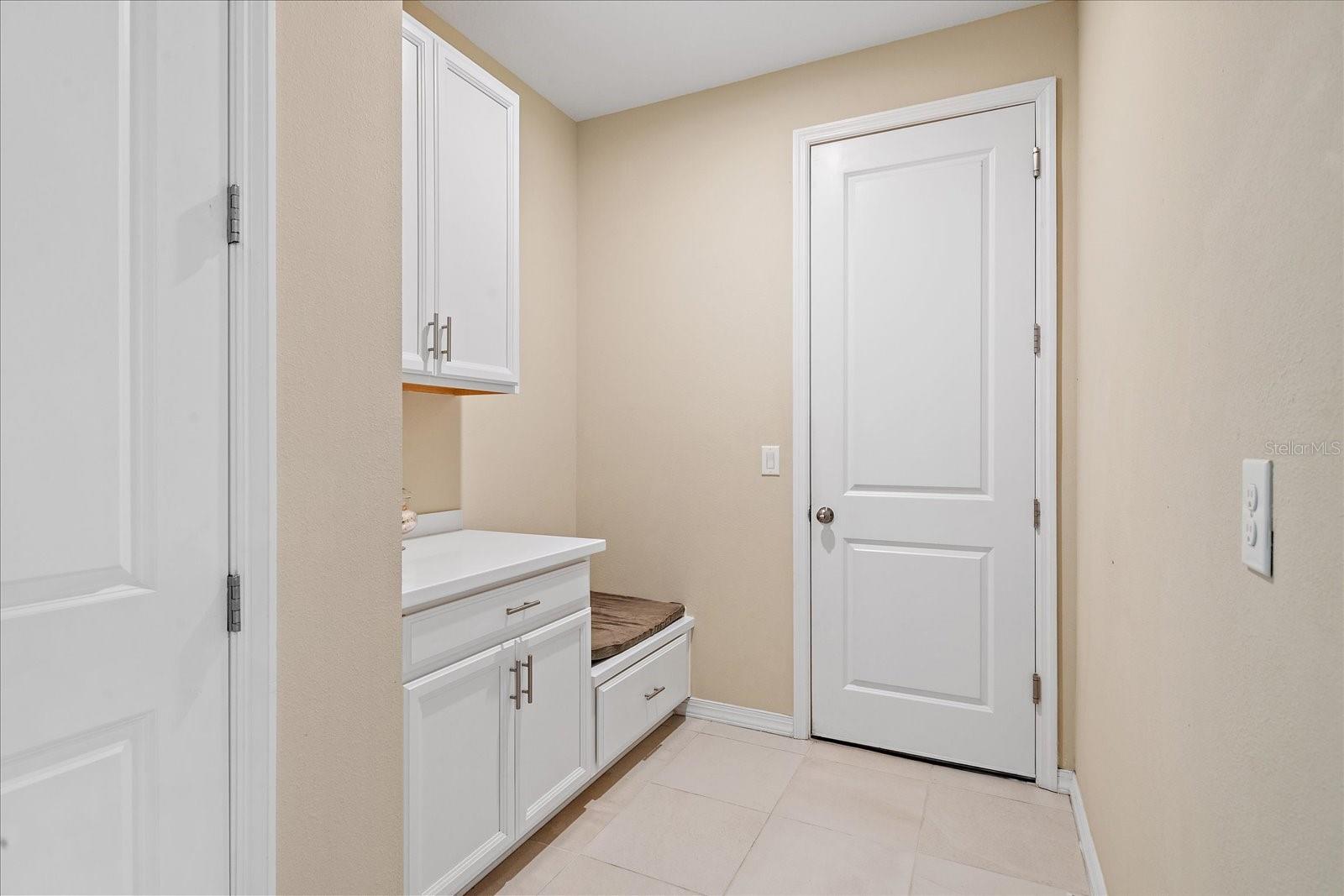 9085 LUNA LN — photo 17