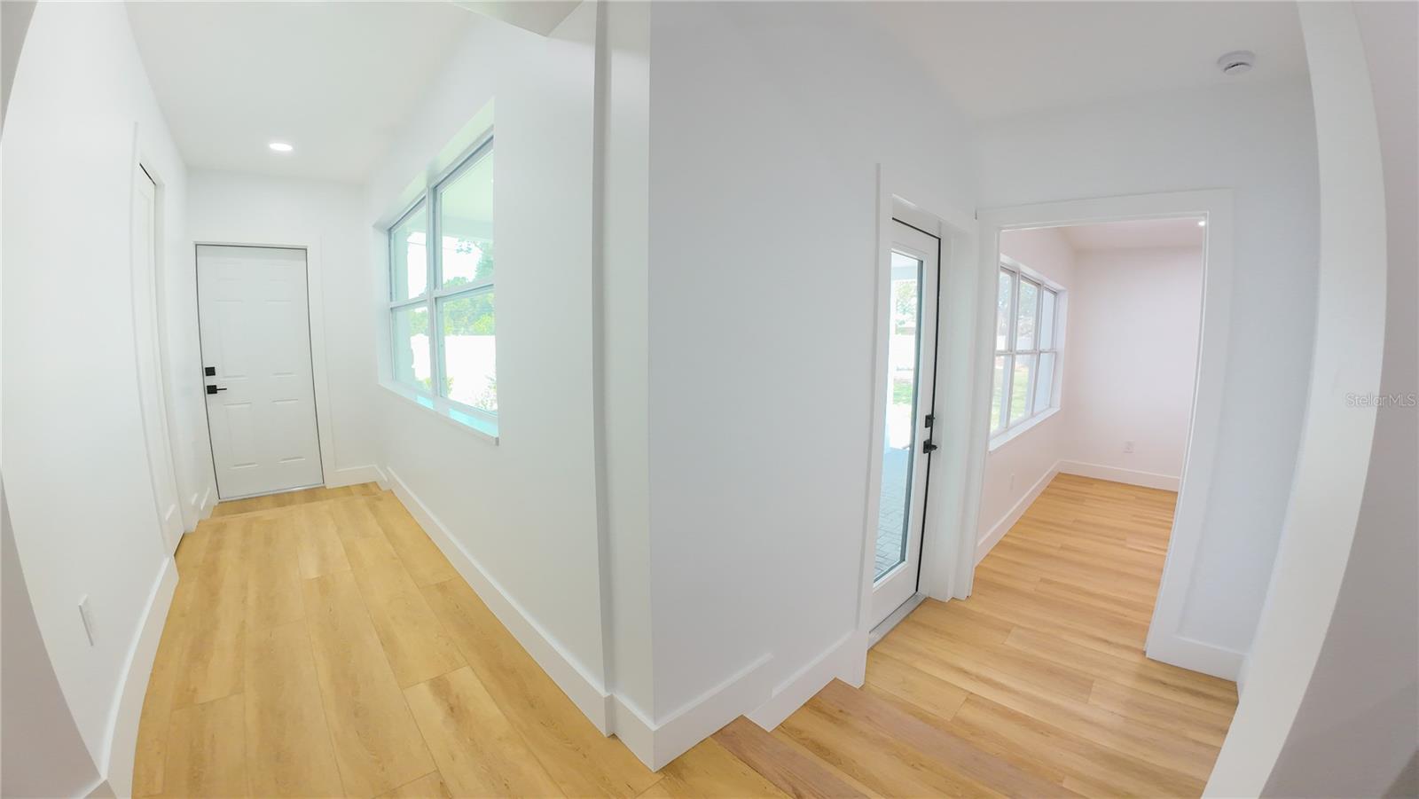936 ALCAZAR WAY S — photo 35